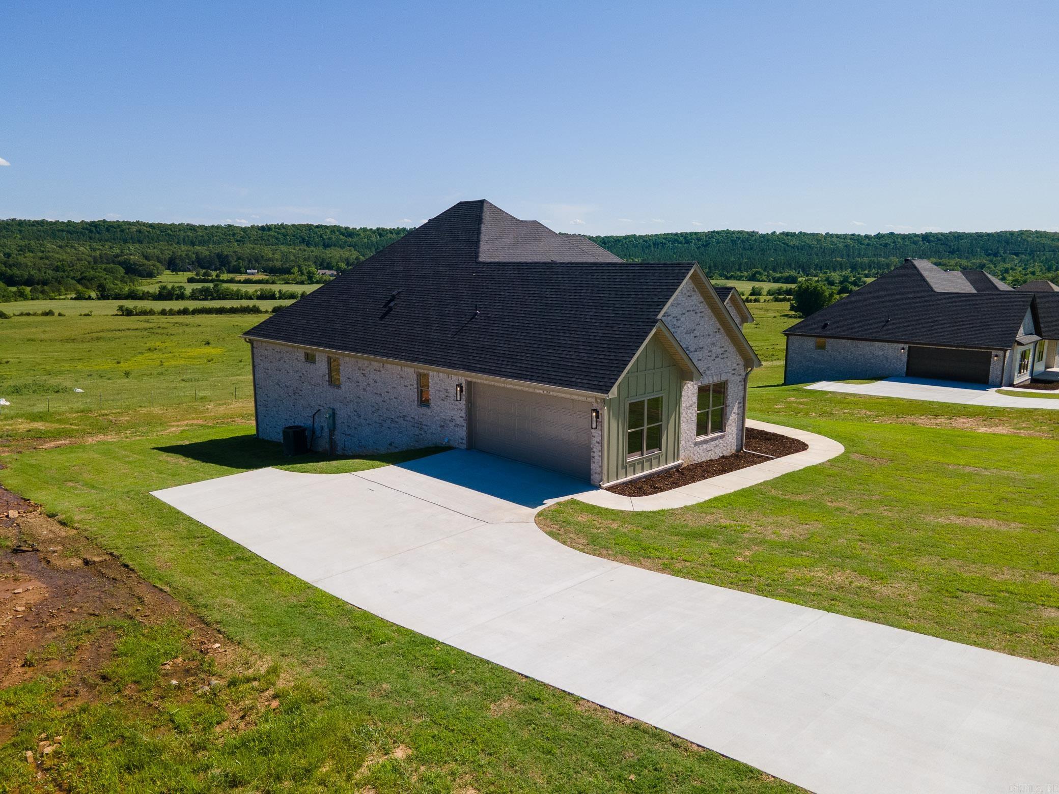 272 Castleberry Road