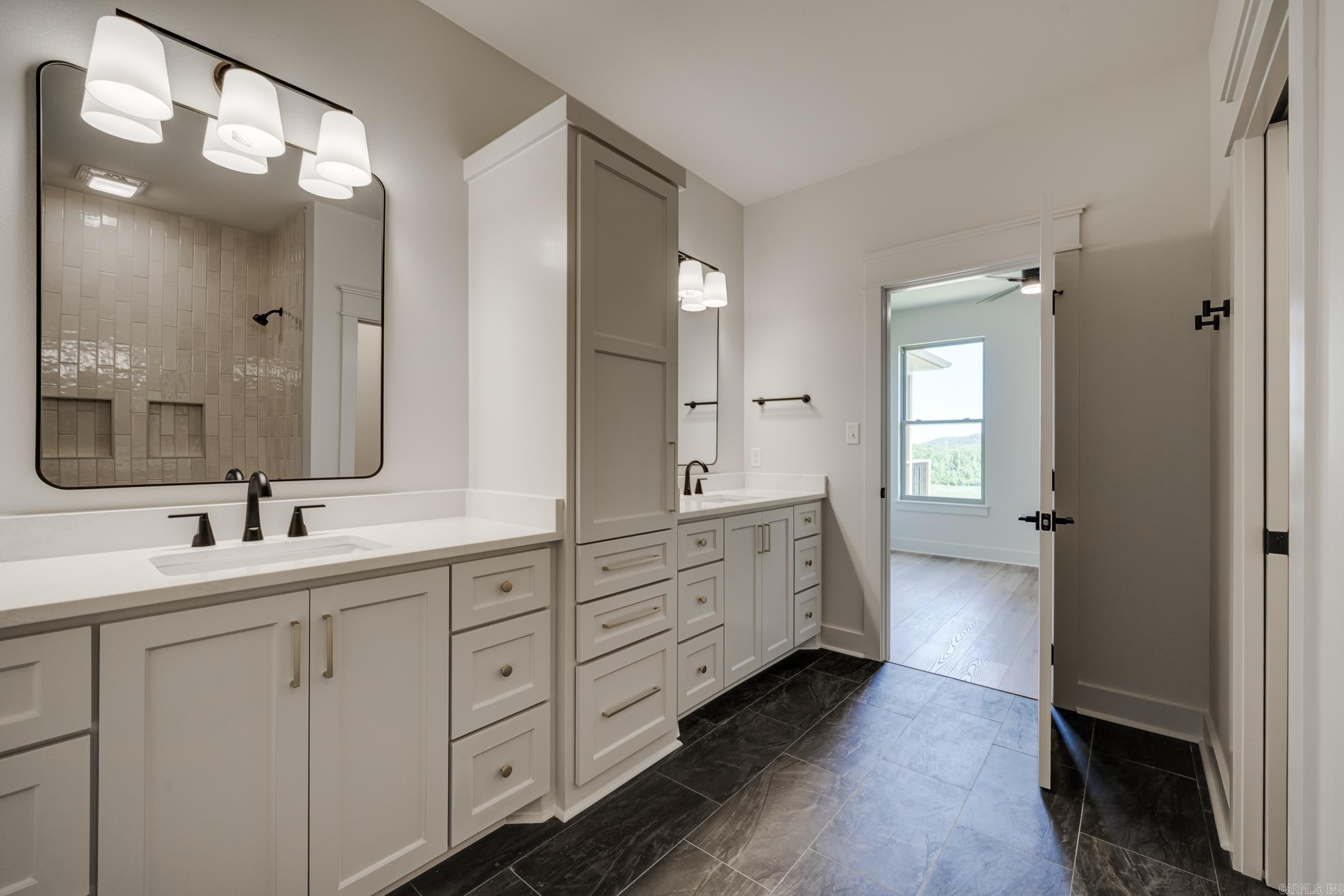 272 Castleberry Road