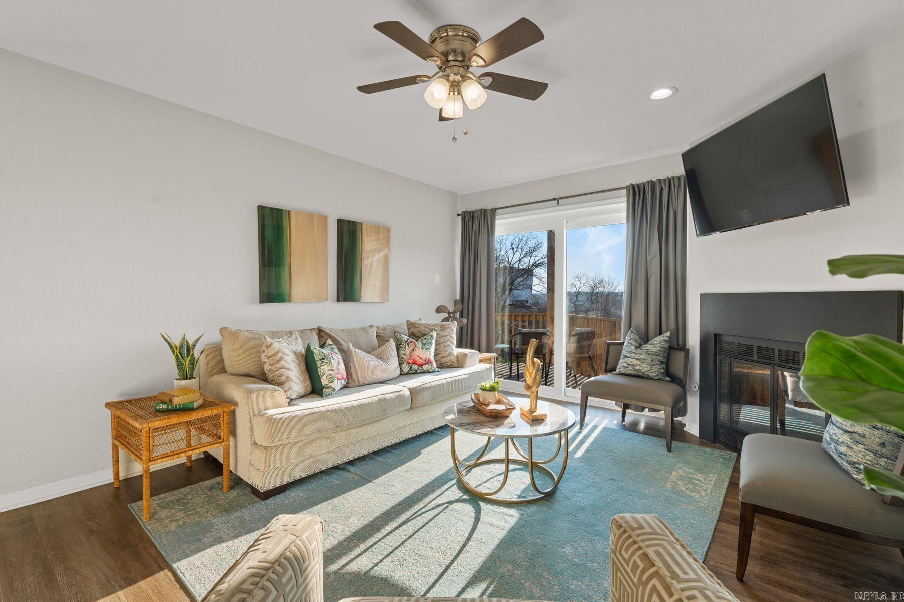 203 Stearns Point, Unit F-1