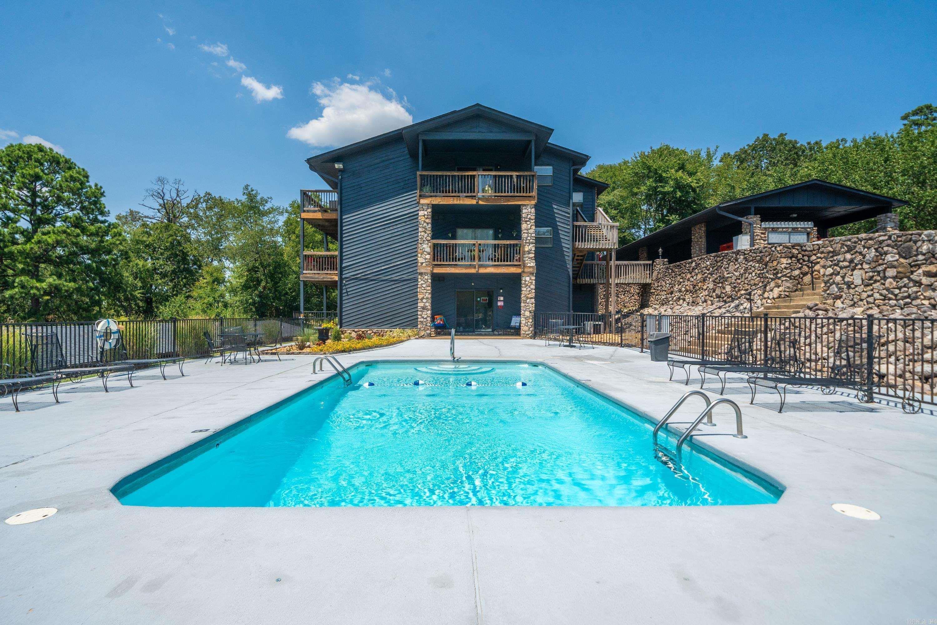 203 Stearns Point, Unit F-1
