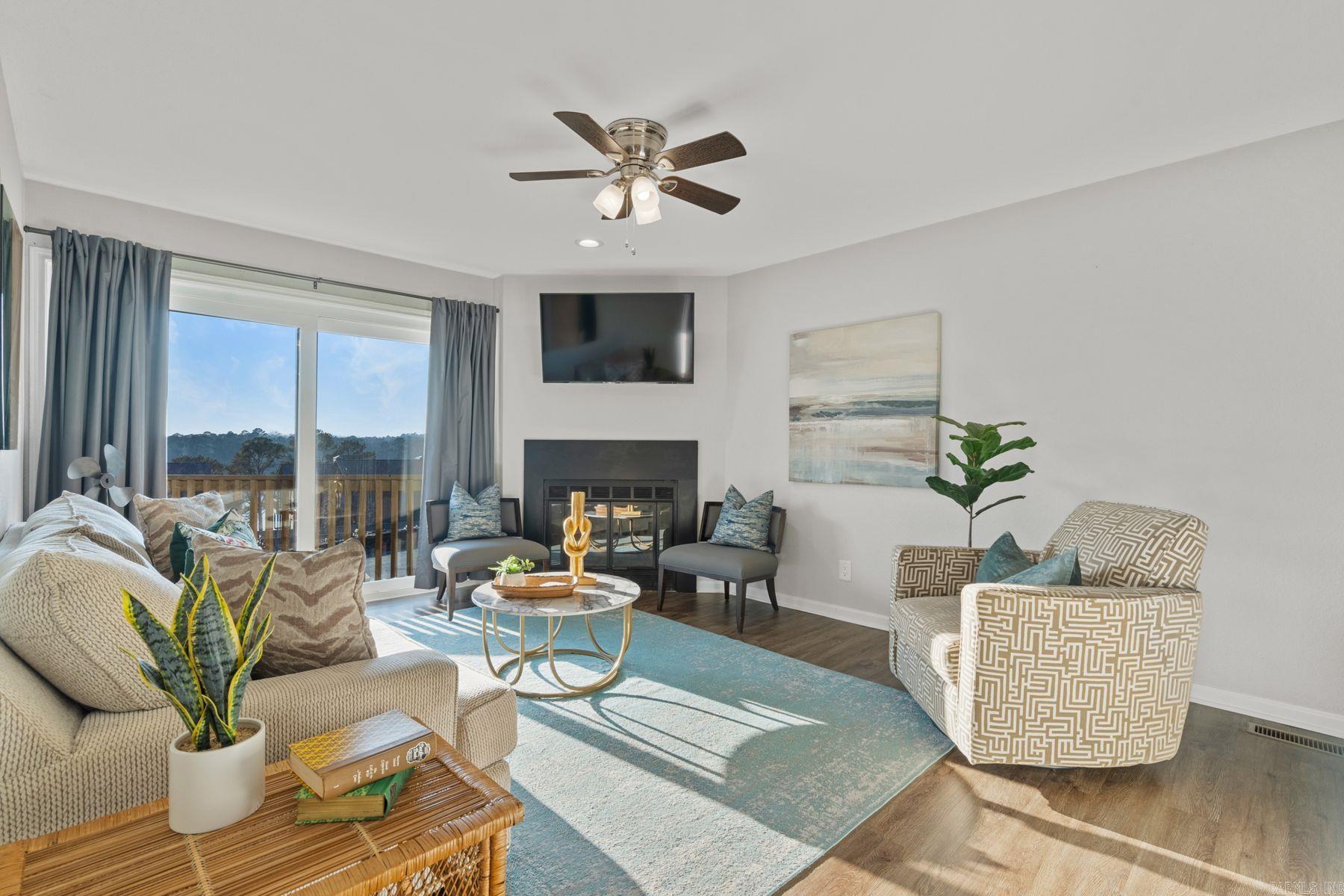 203 Stearns Point, Unit F-1