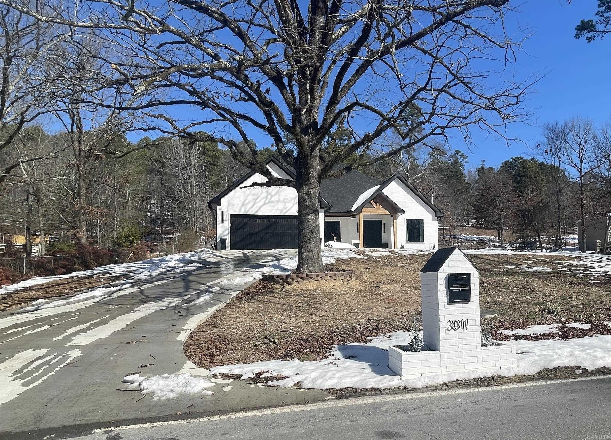 3011 Beauchamp Road