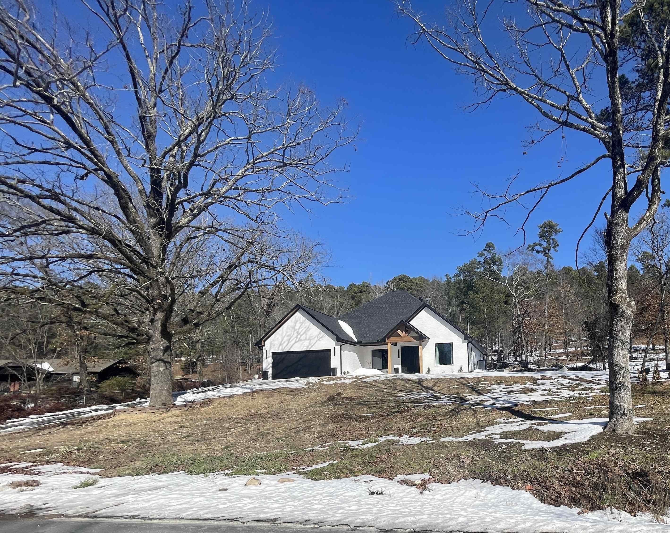 3011 Beauchamp Road