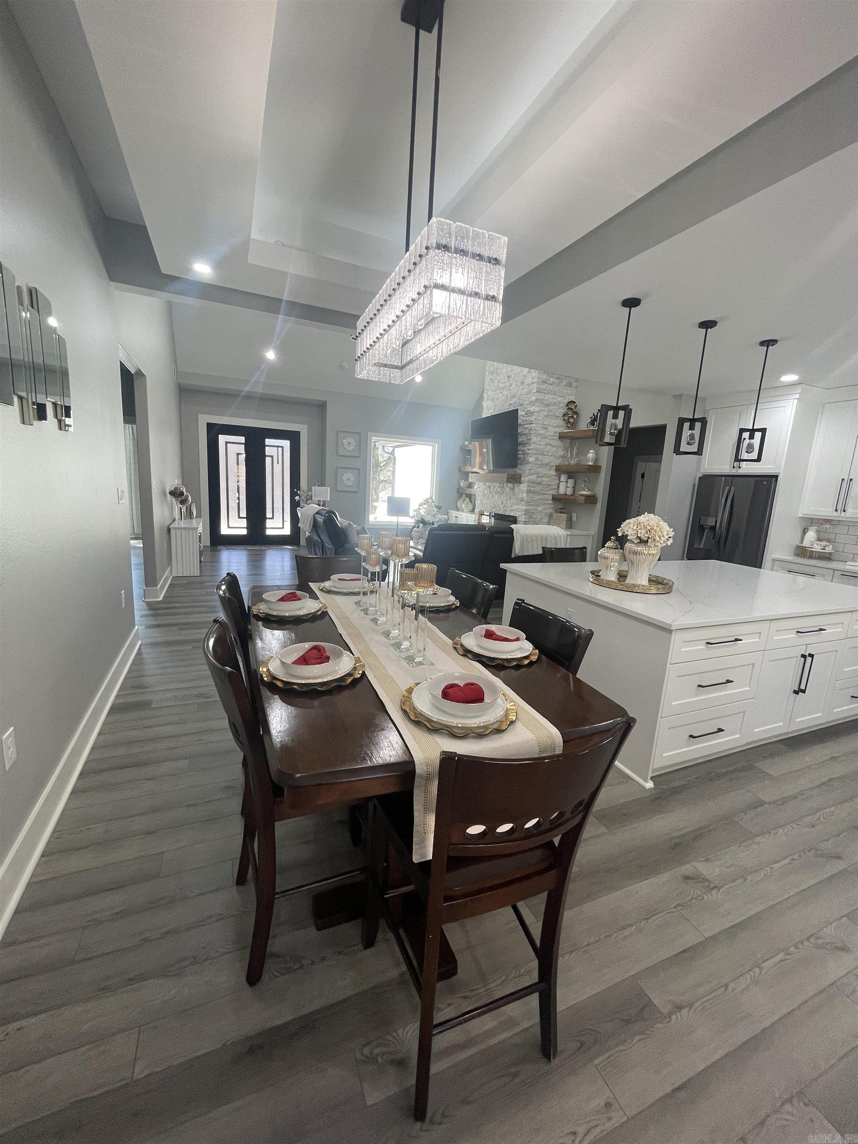 3011 Beauchamp Road