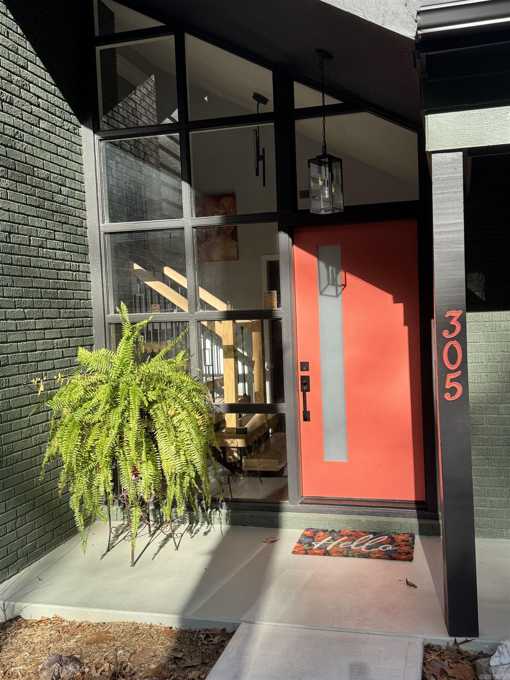 305 Ramble St