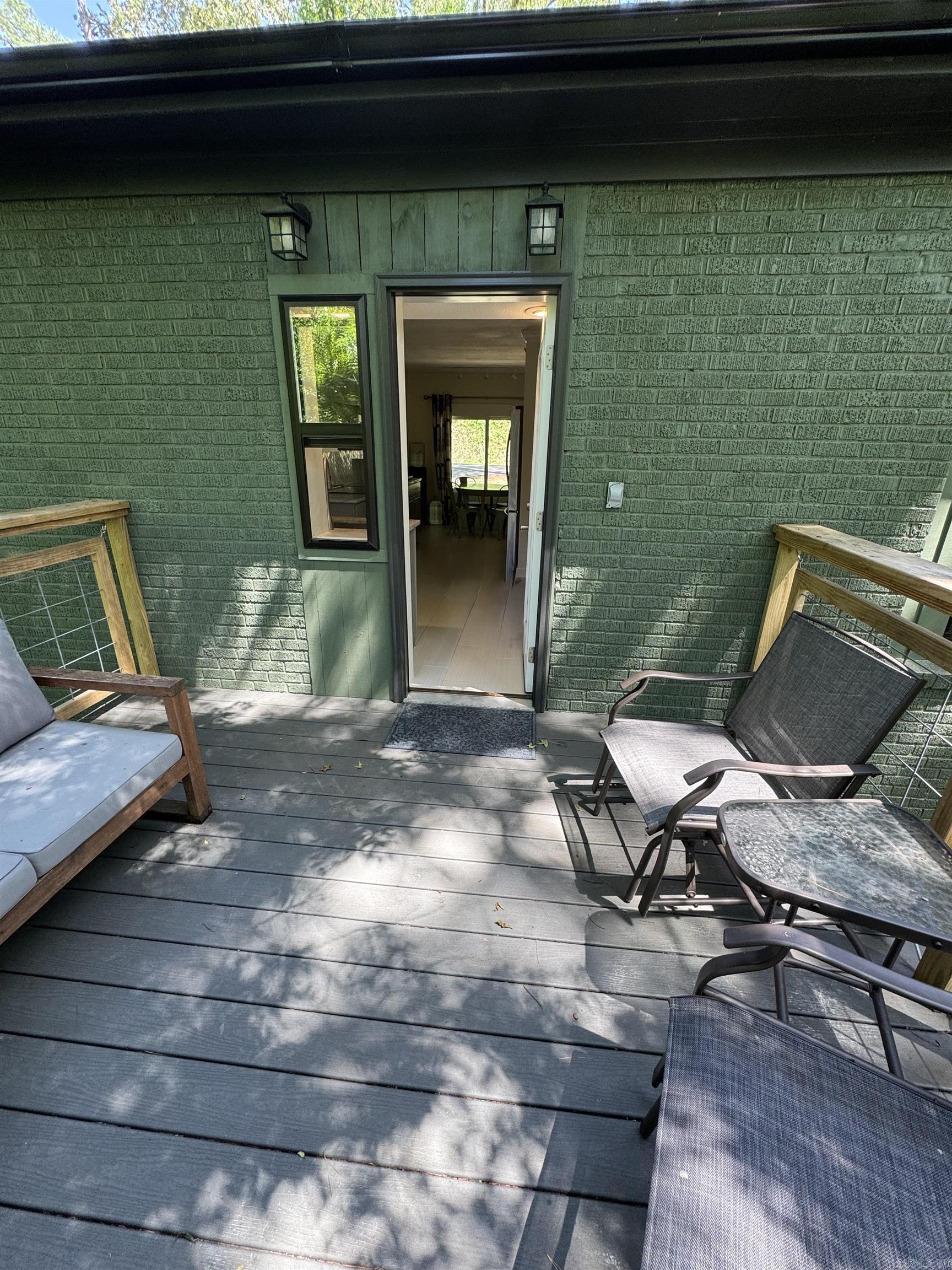 305 Ramble St