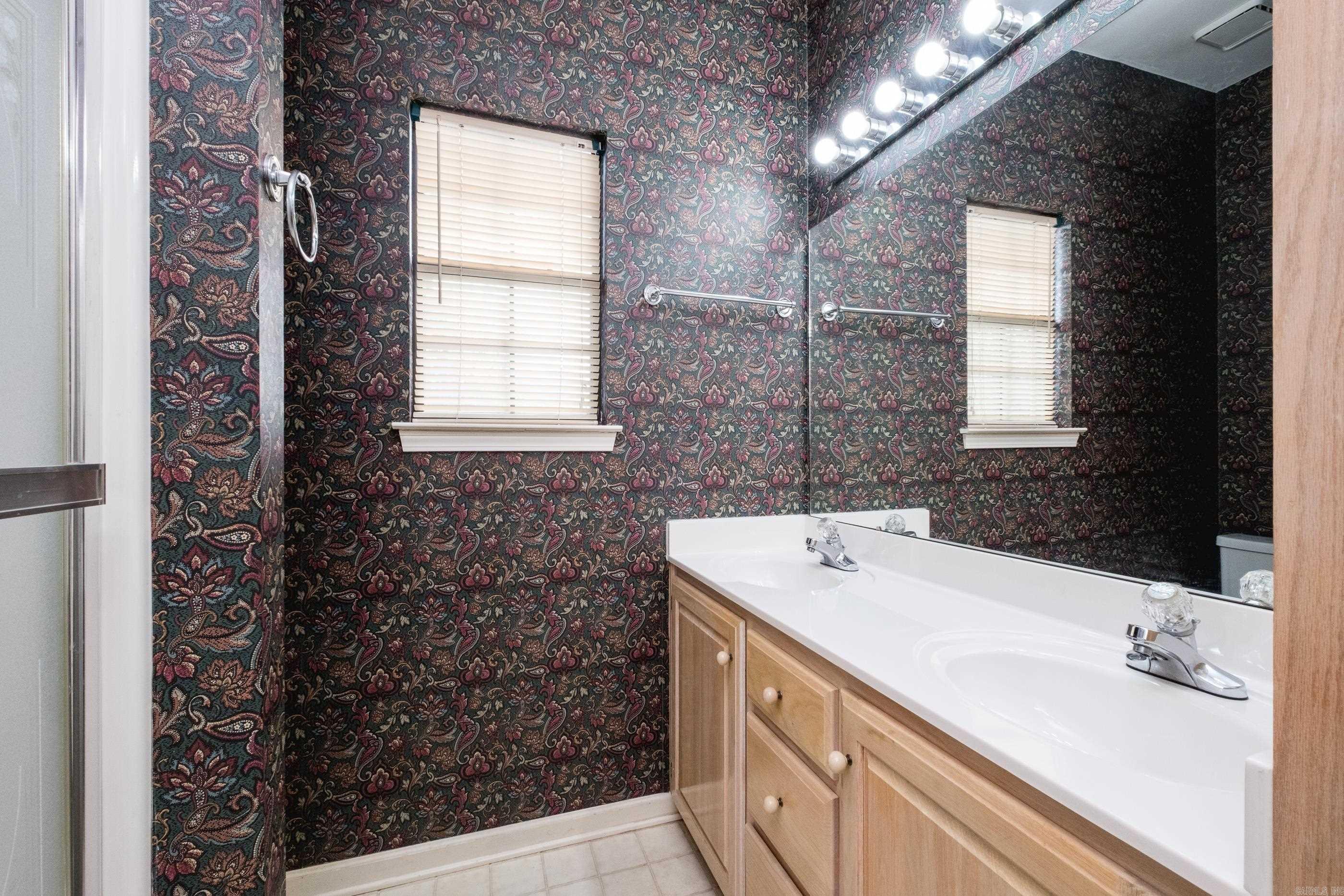 28 Saint John Pl