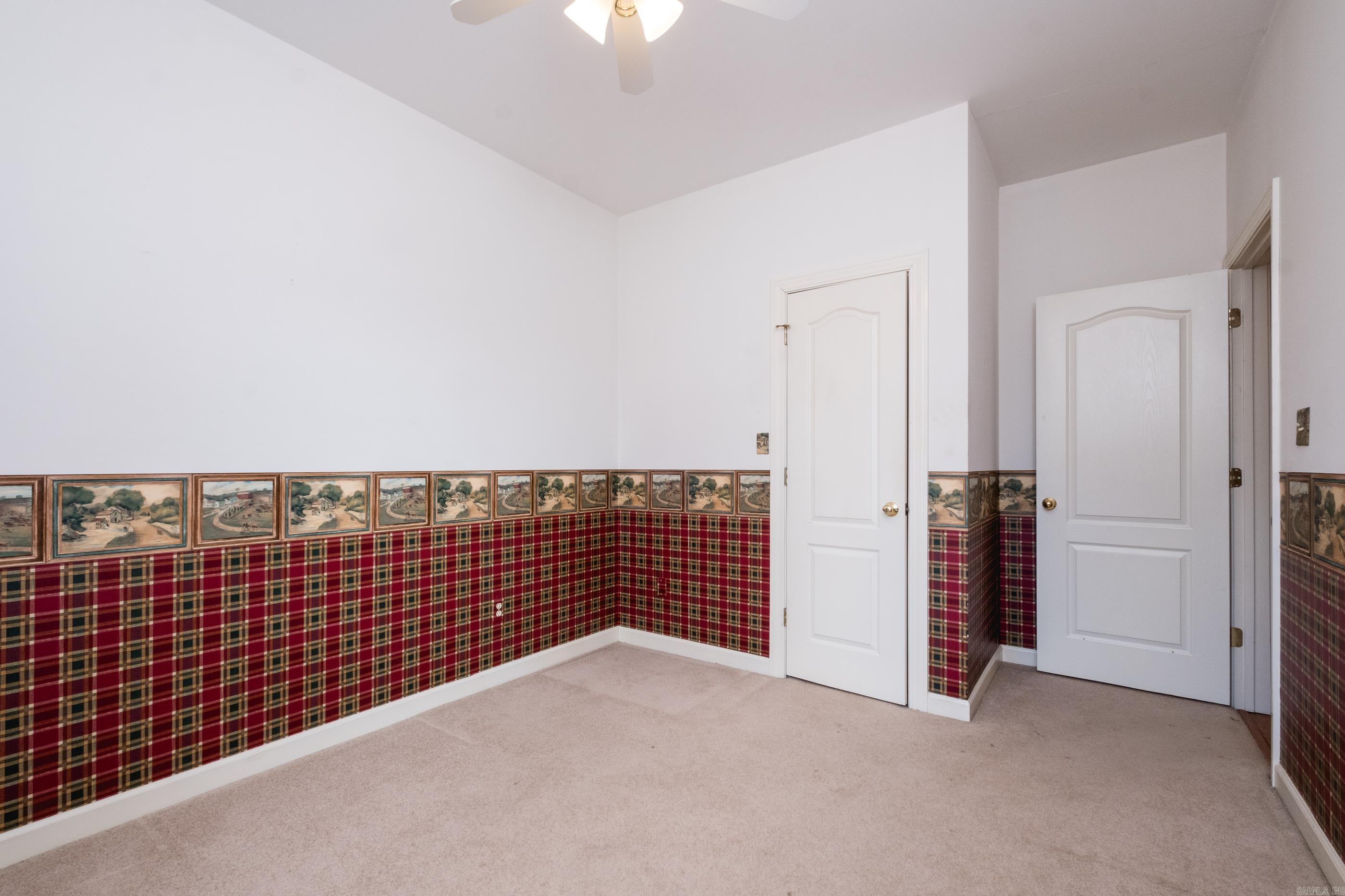 28 Saint John Pl