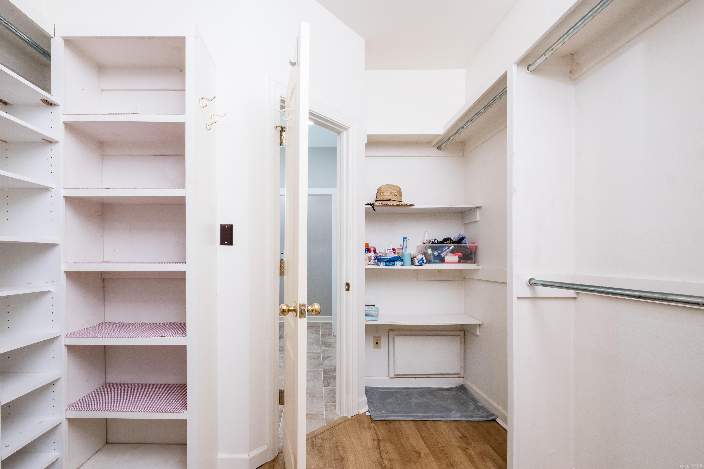 28 Saint John Pl