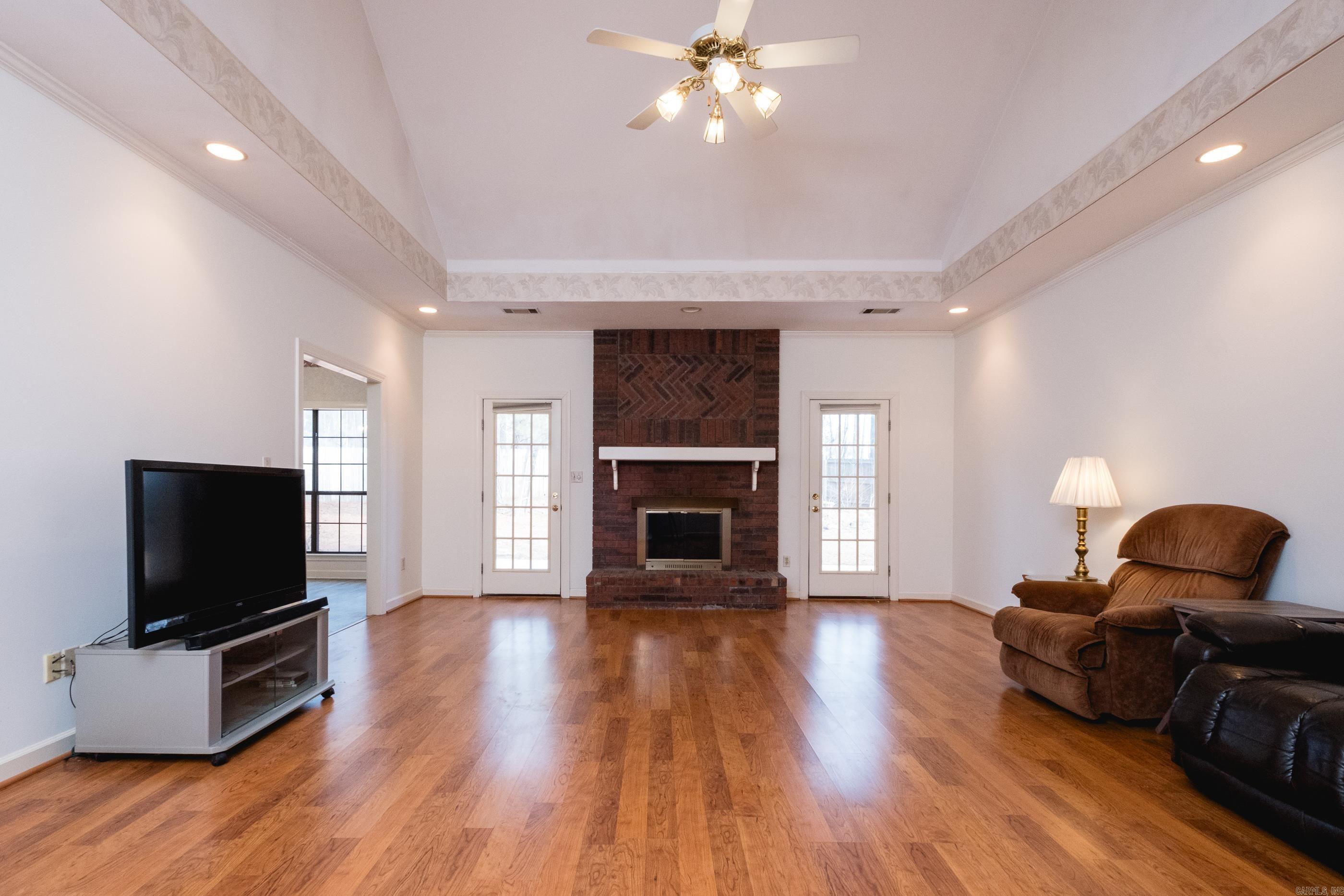 28 Saint John Pl