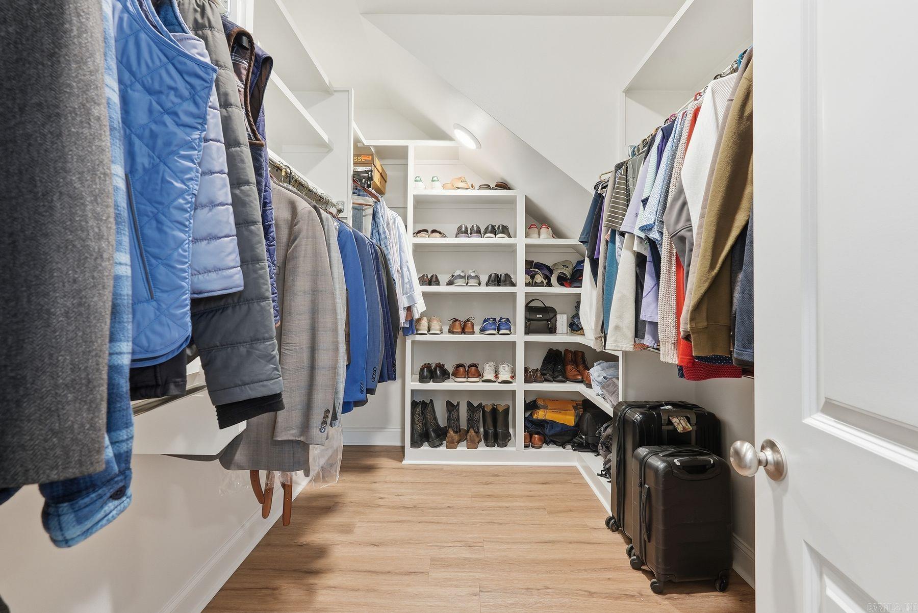 4830 EDGEWOOD PARK Drive