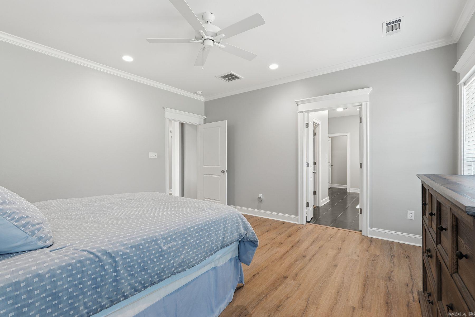 4830 EDGEWOOD PARK Drive