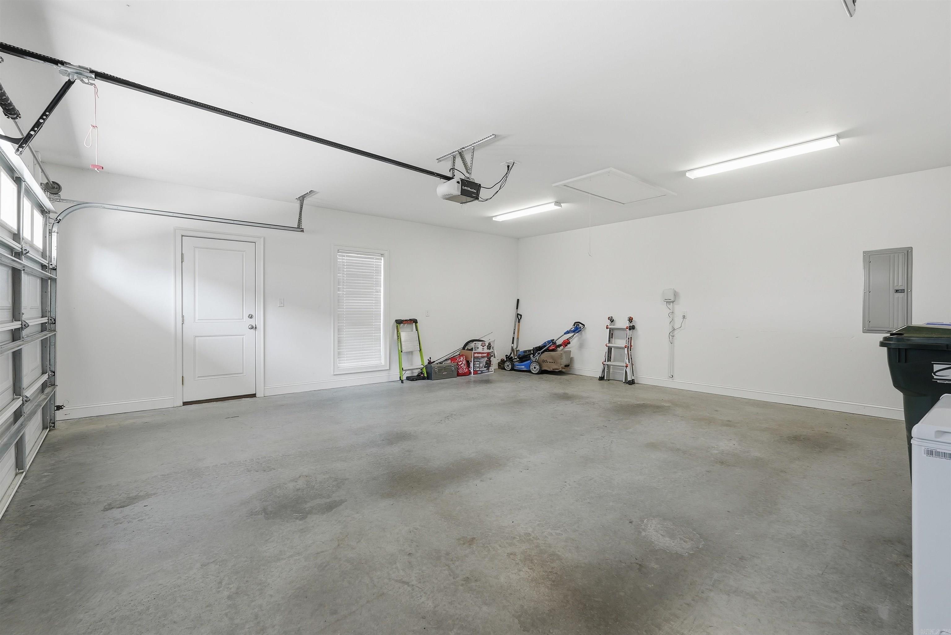 4830 EDGEWOOD PARK Drive