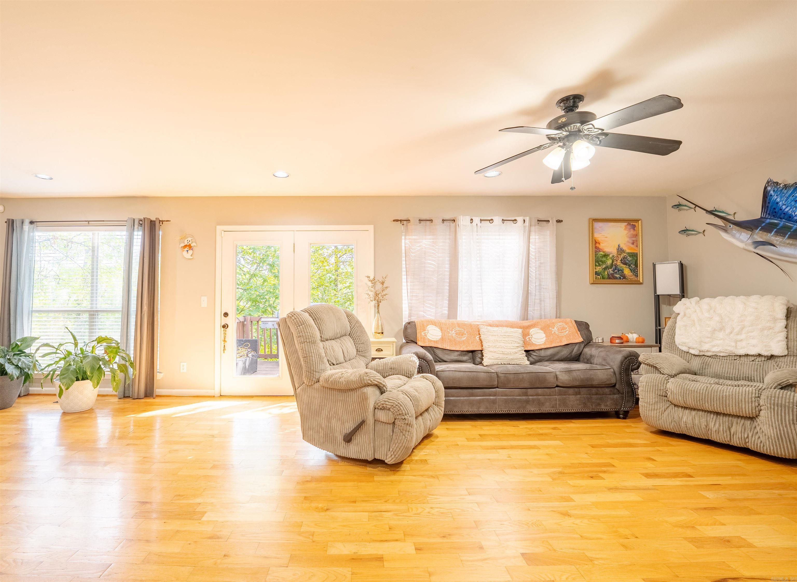 1802 Jennifer Drive