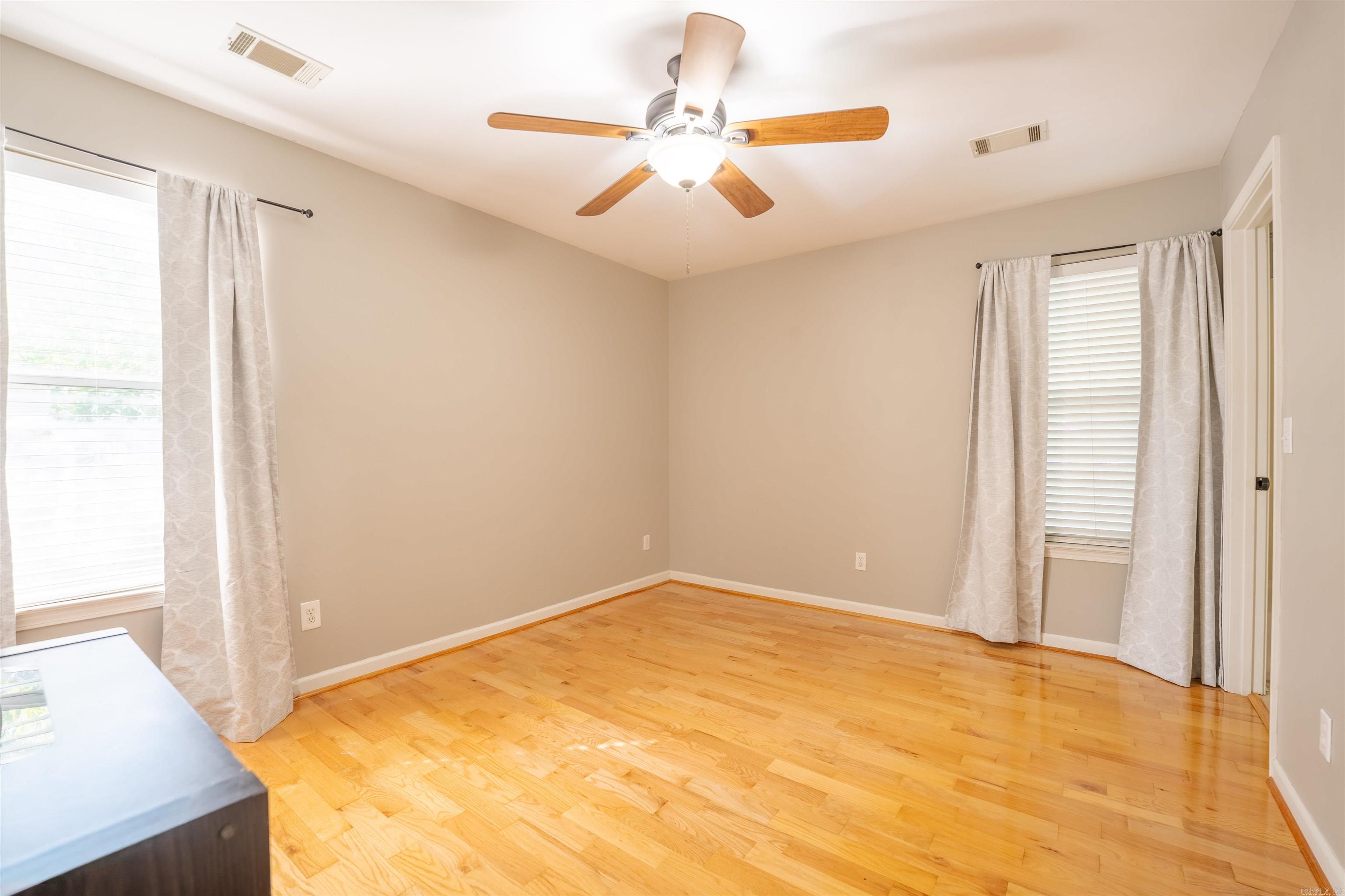1802 Jennifer Drive
