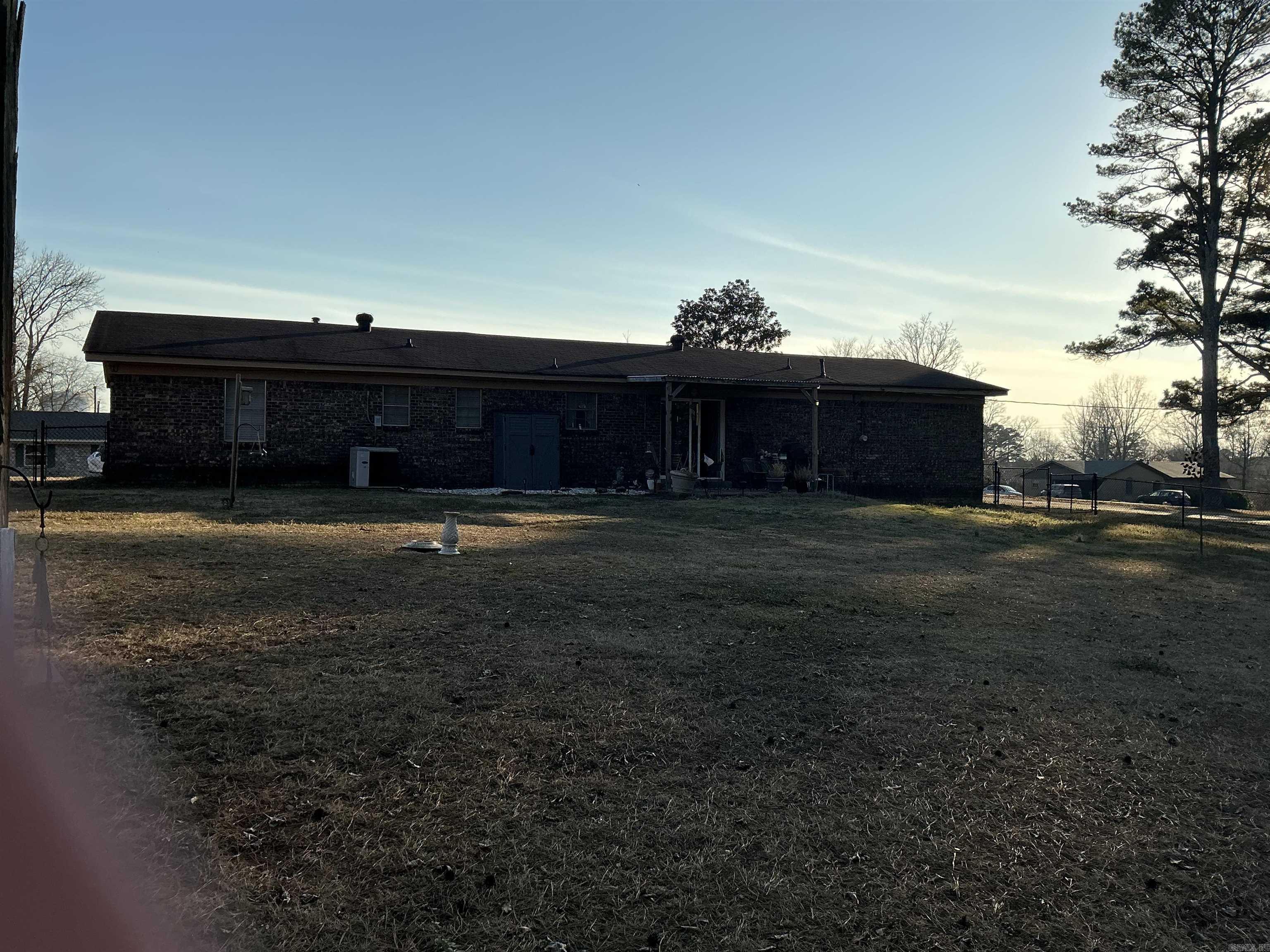 1612 Pinecroft