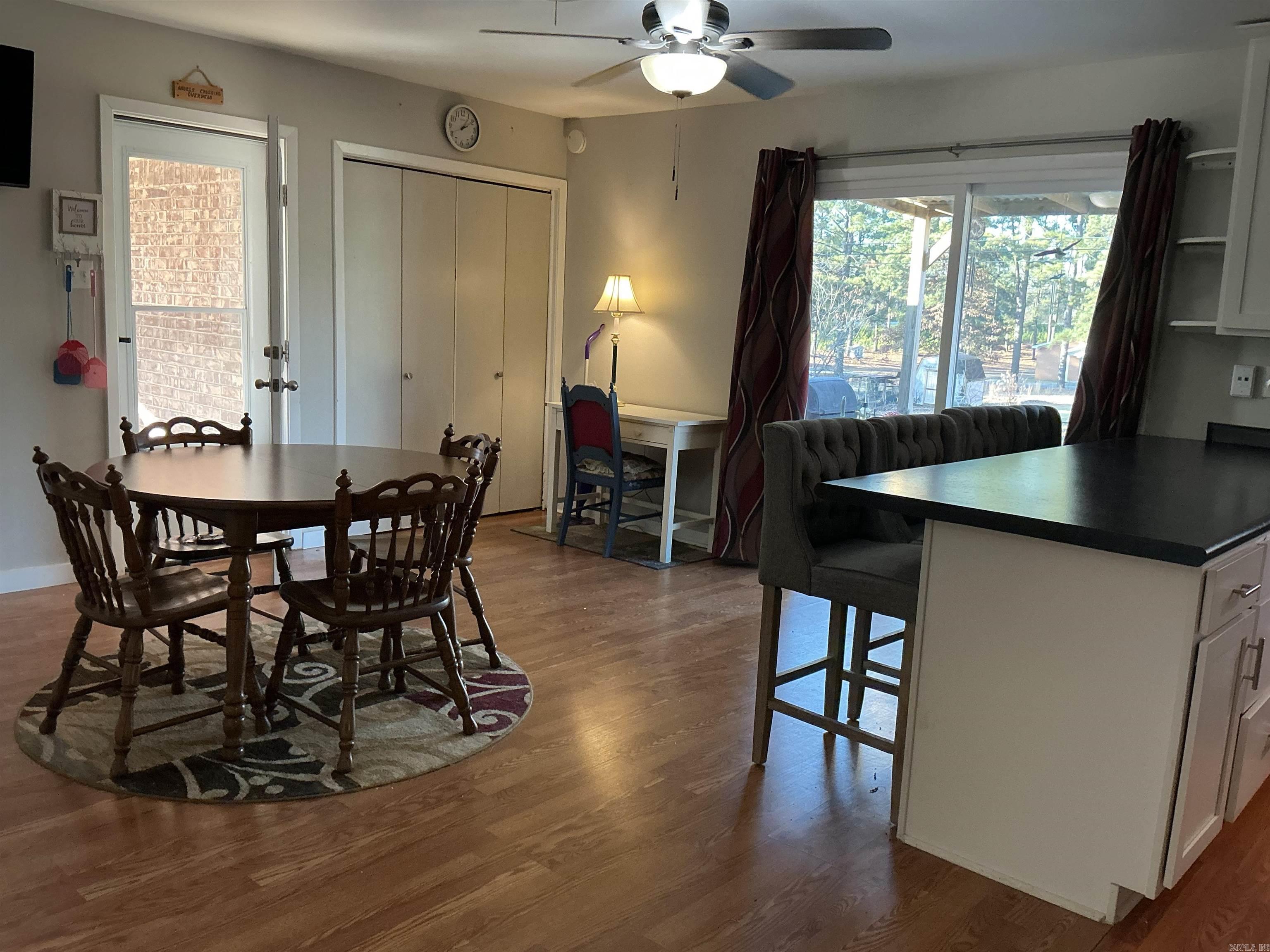 1612 Pinecroft