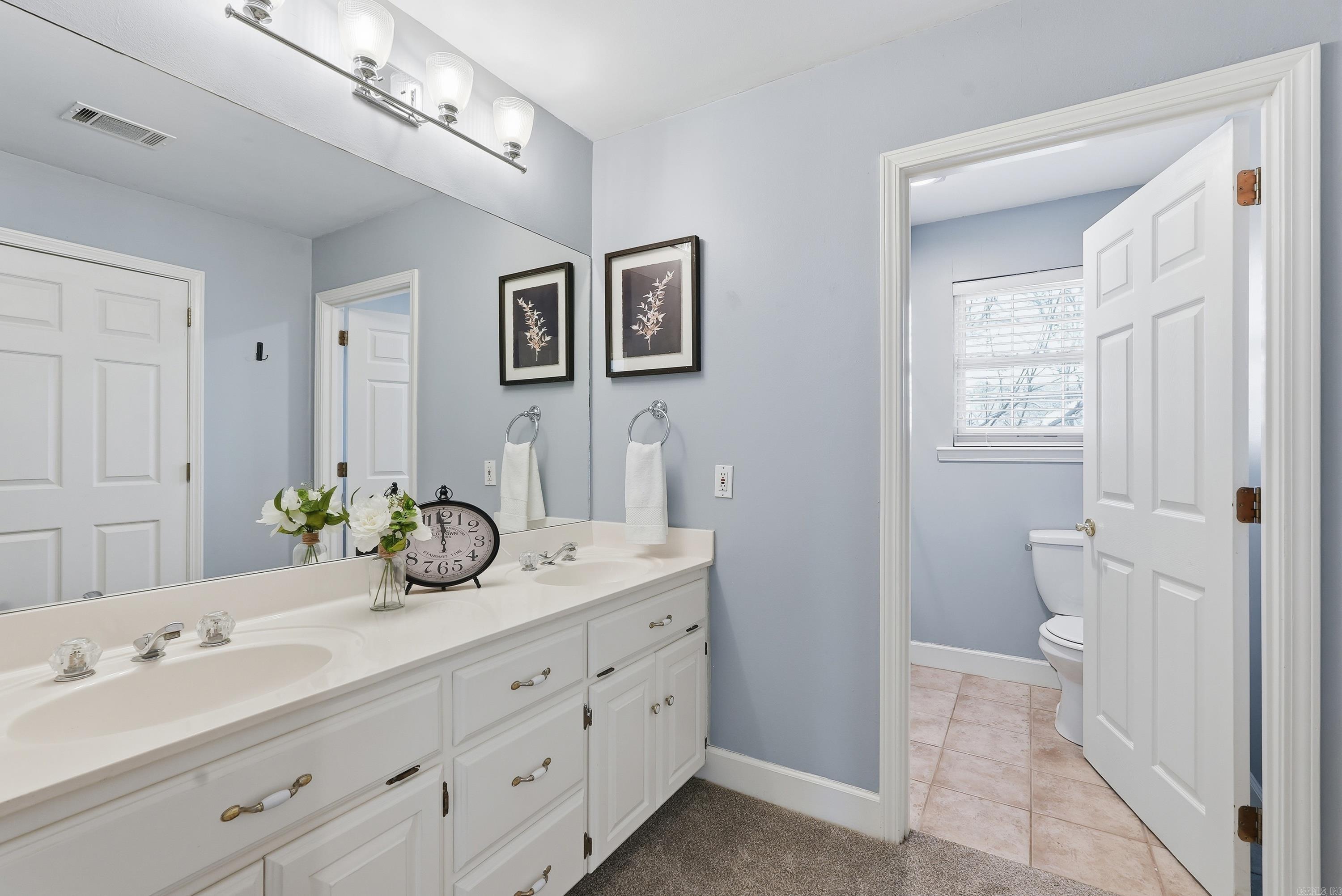 56 Valley Estates Court