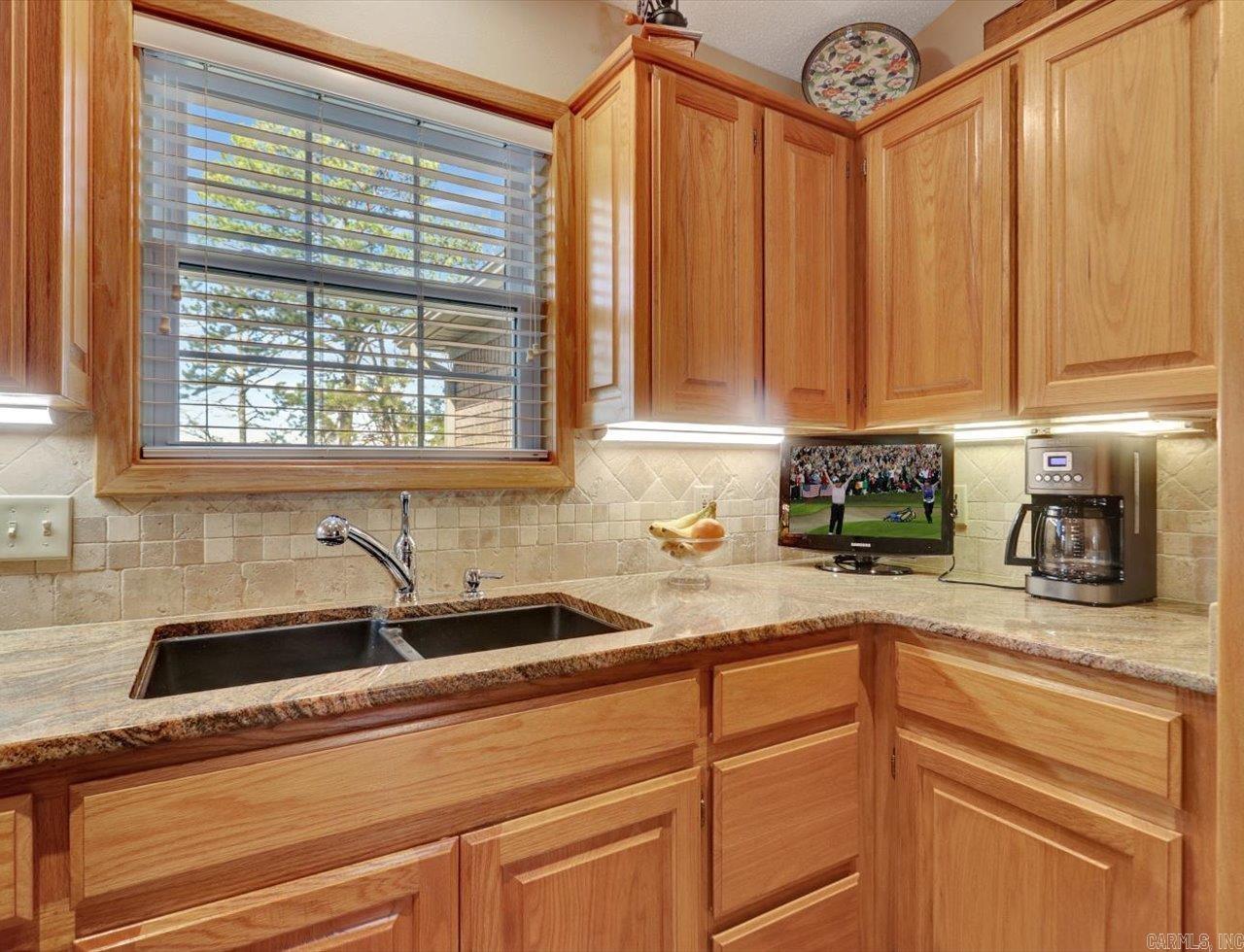 44 Zarpa Way