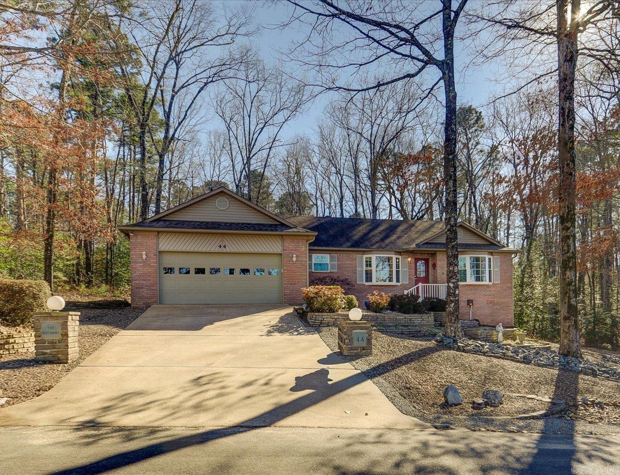 44 Zarpa Way