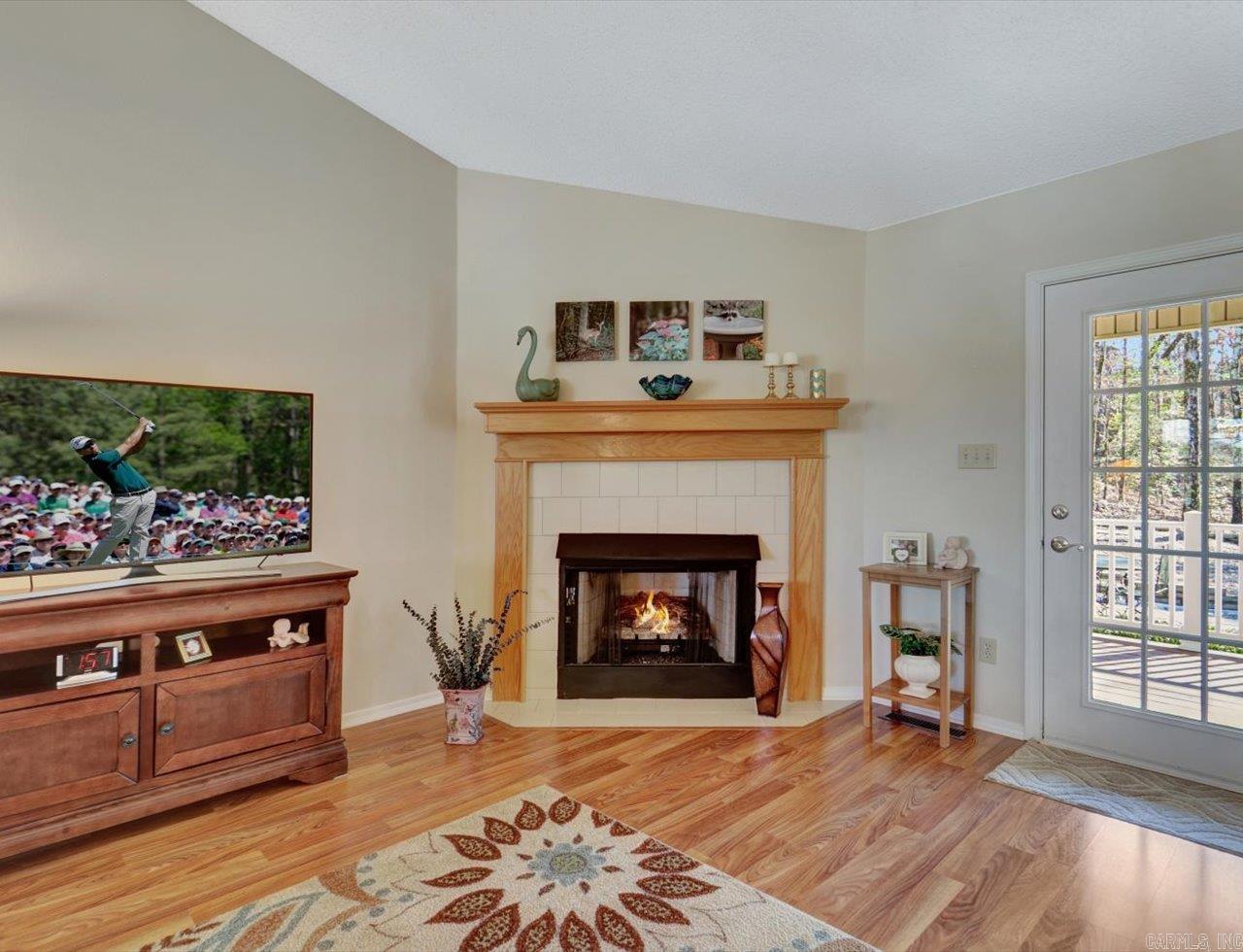 44 Zarpa Way