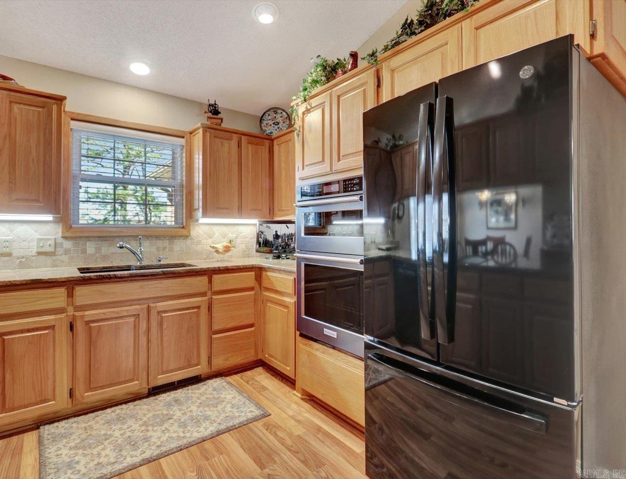 44 Zarpa Way