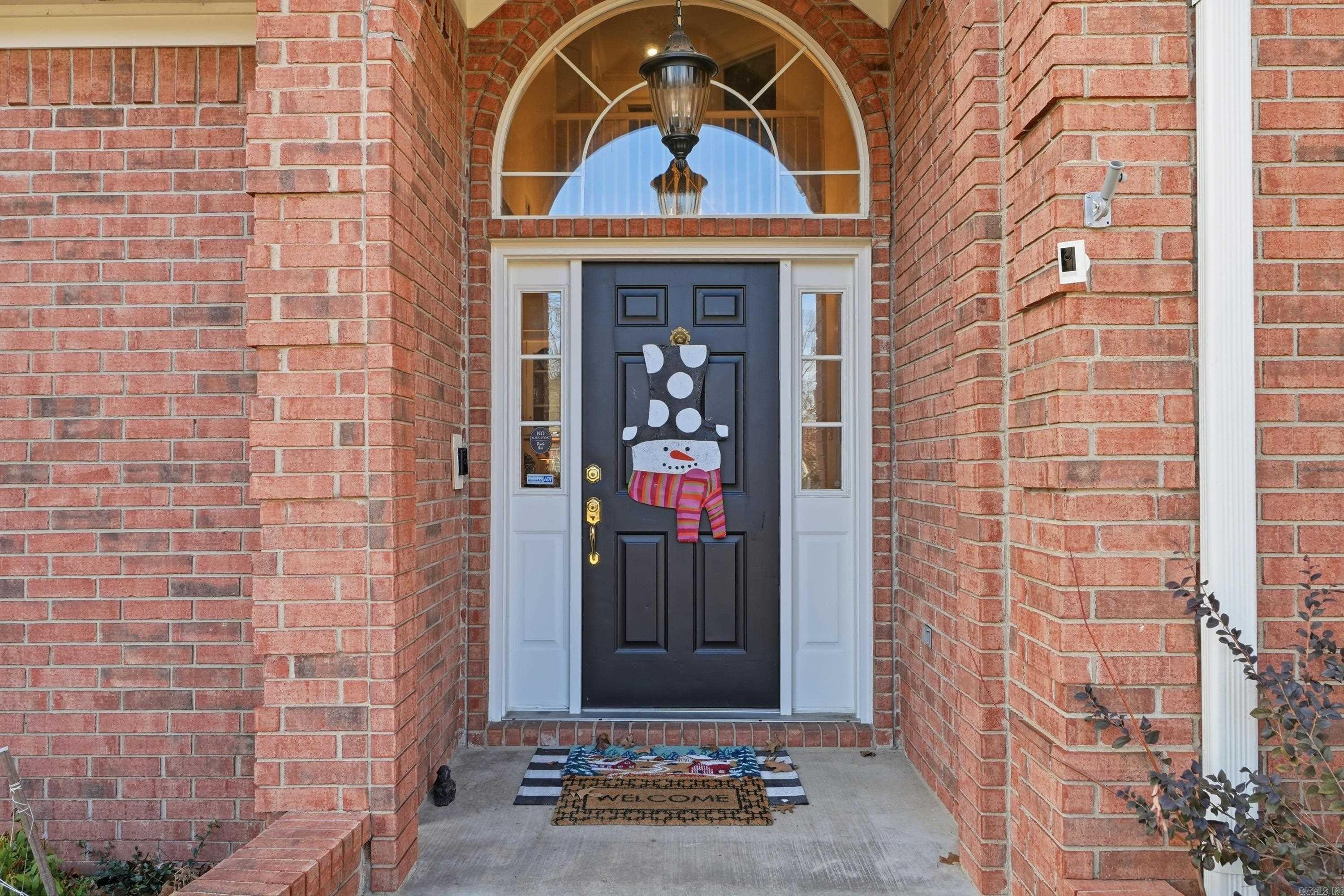 1945 COLUMBIA Drive