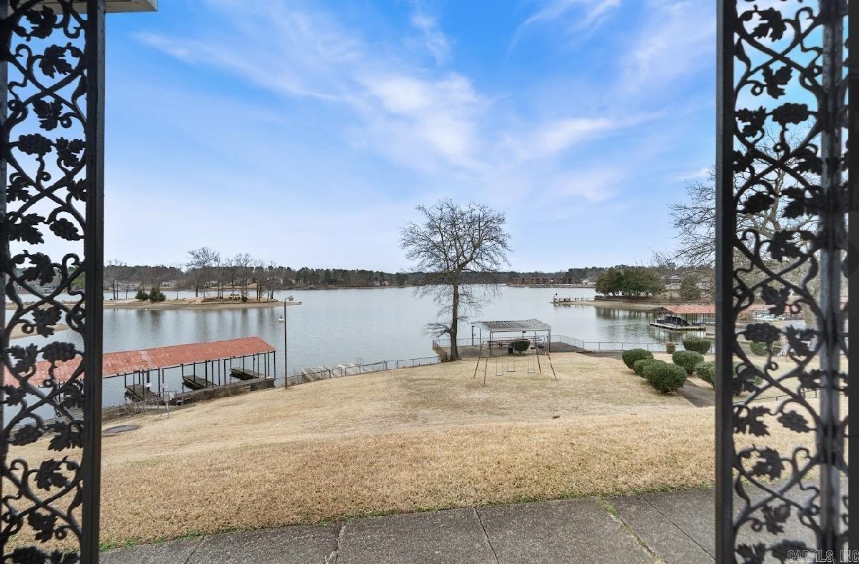 210 Aberina Unit: J1