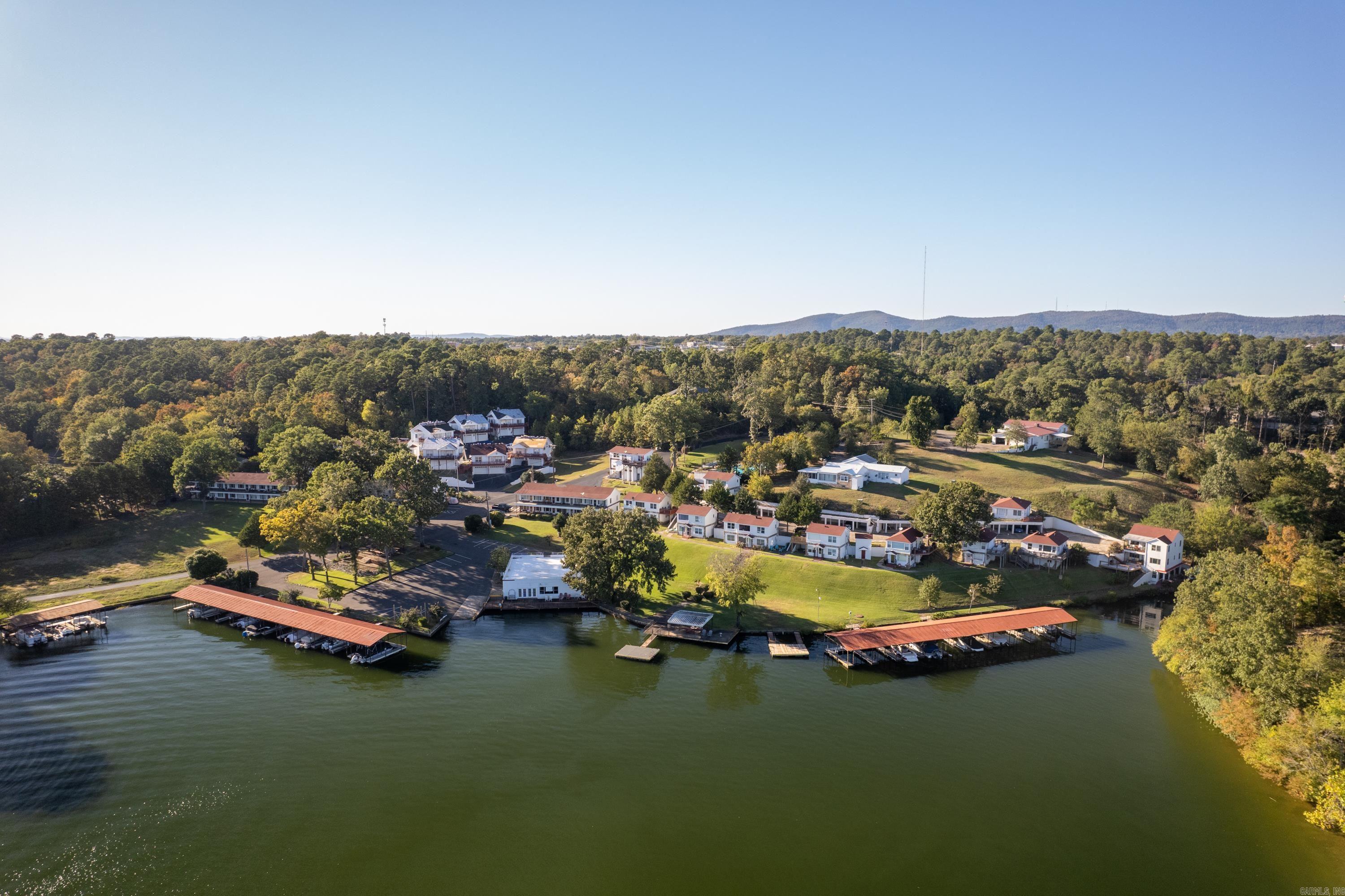 210 Aberina Unit: J1