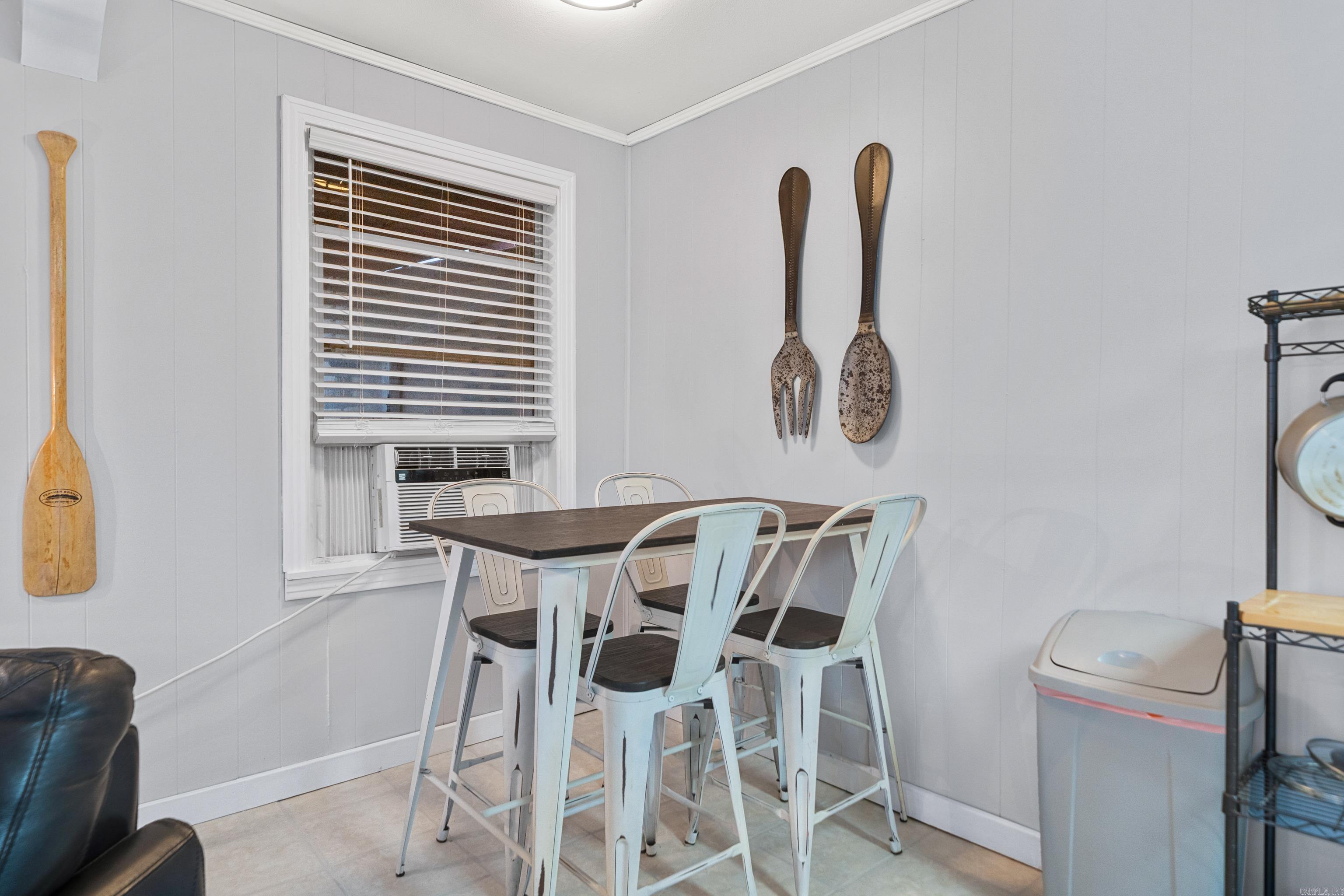 210 Aberina Unit: J1