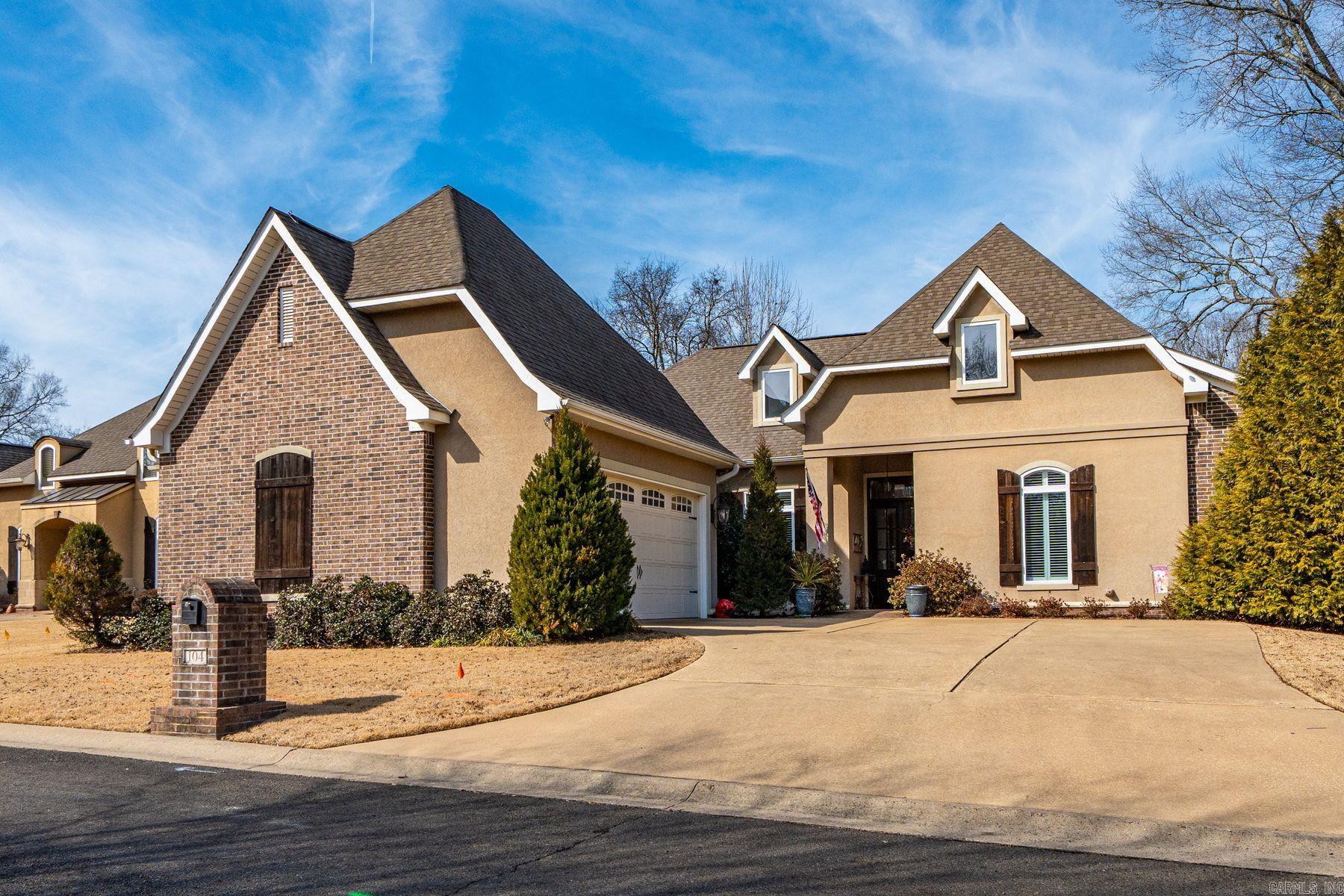 104 Bella Court