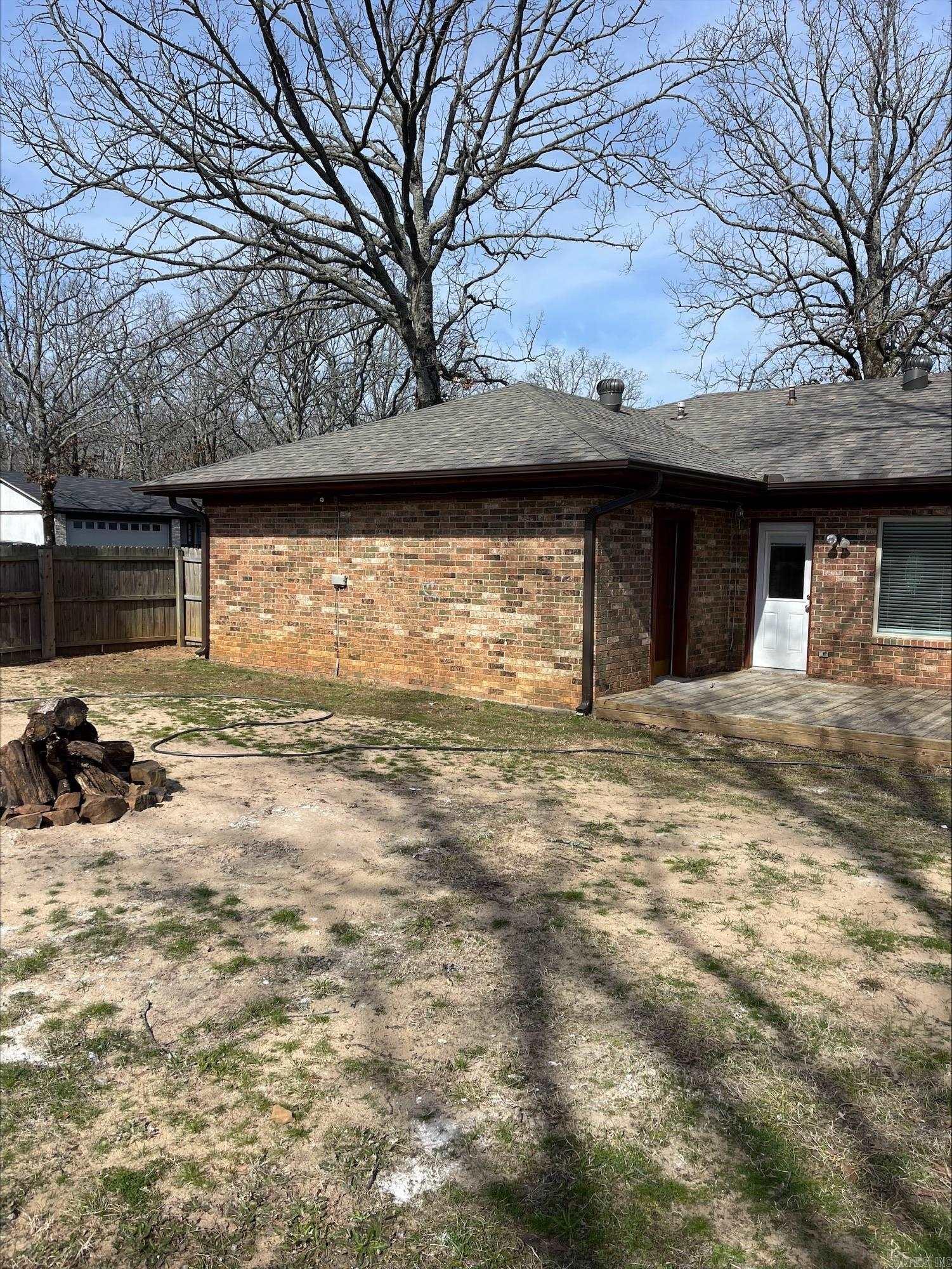 208 Elwood Dr