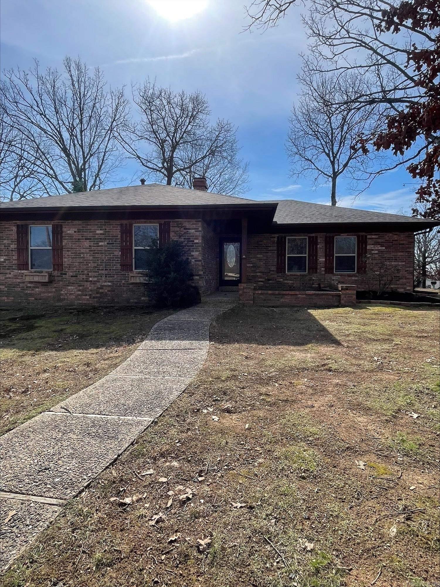208 Elwood Dr