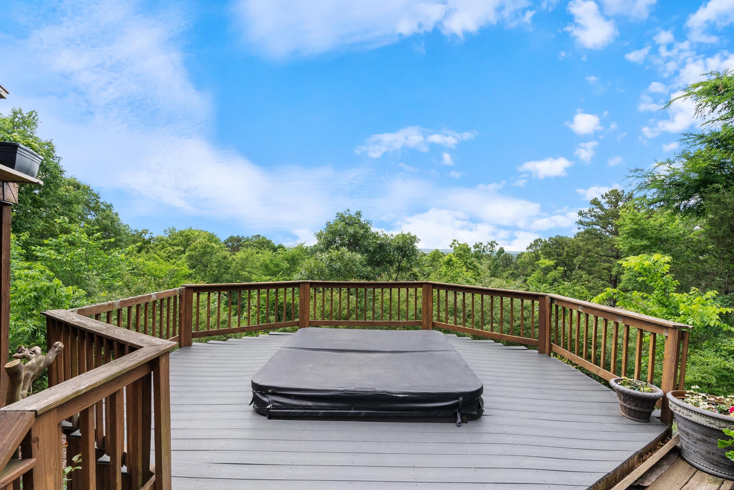 1360 Stanley Russ Rd