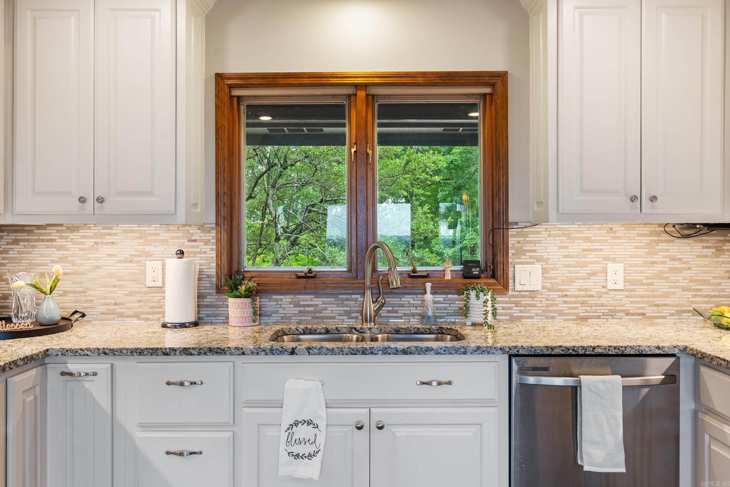 1360 Stanley Russ Rd