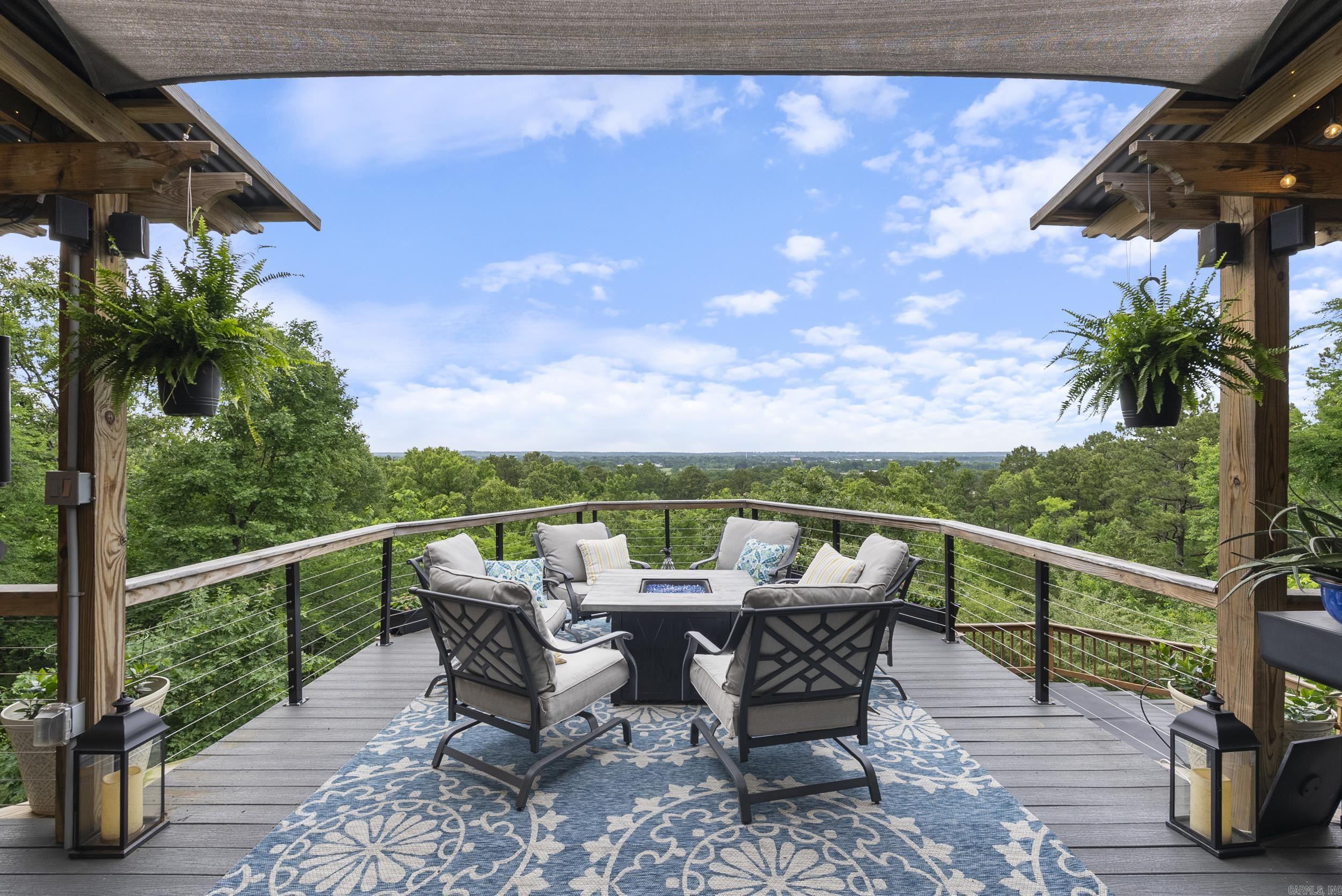 1360 Stanley Russ Rd