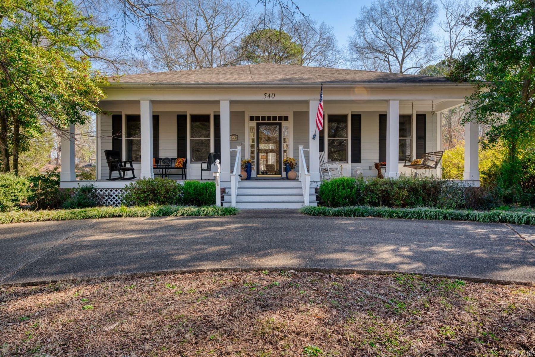 540 Bellaire Drive