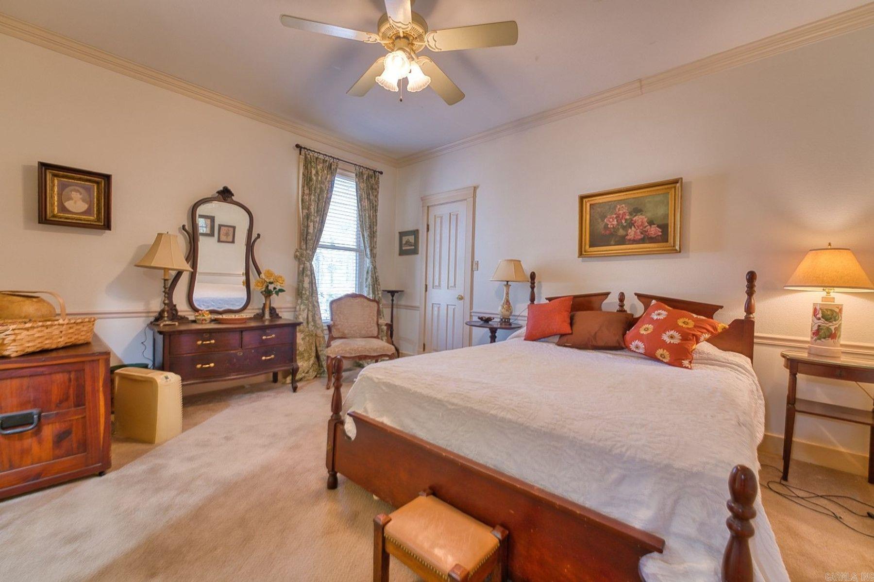 540 Bellaire Drive