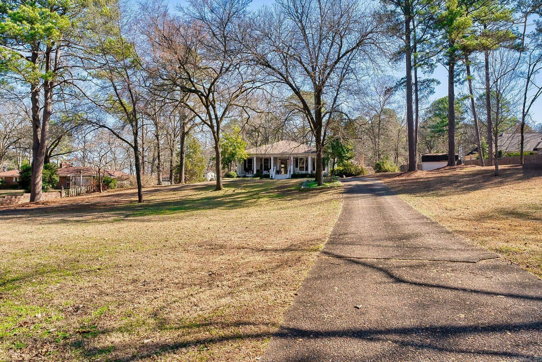 540 Bellaire Drive