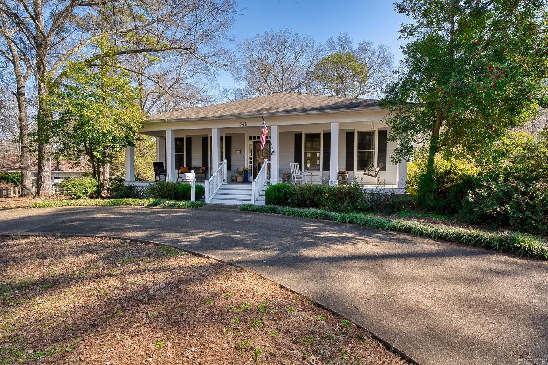 540 Bellaire Drive