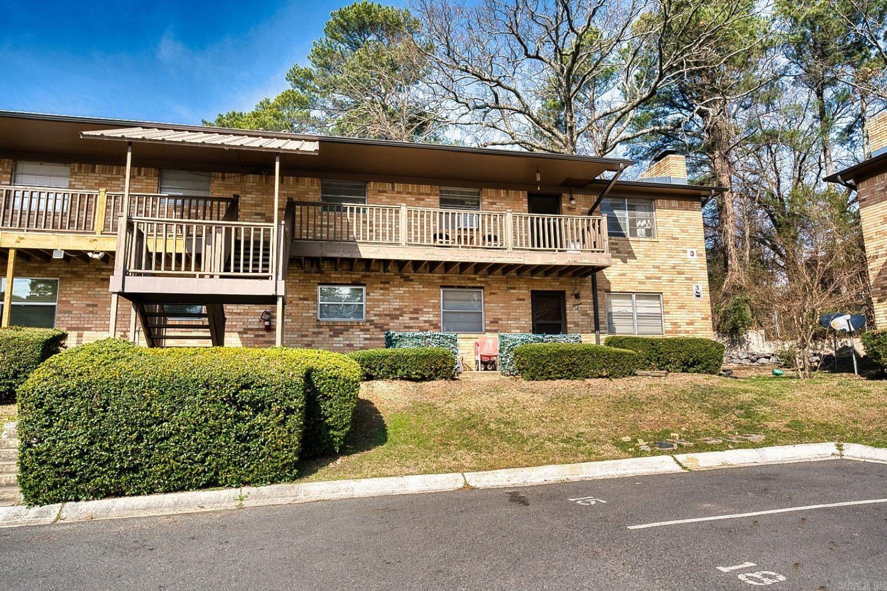 125 Carl Drive, Unit 15