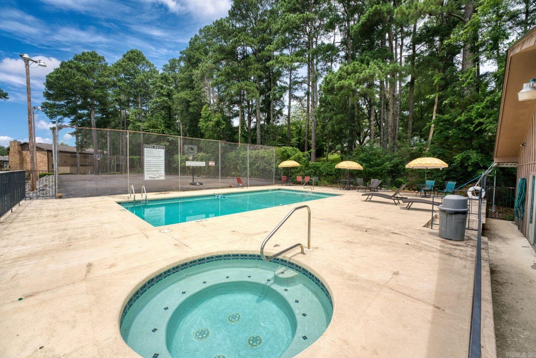 125 Carl Drive, Unit 15