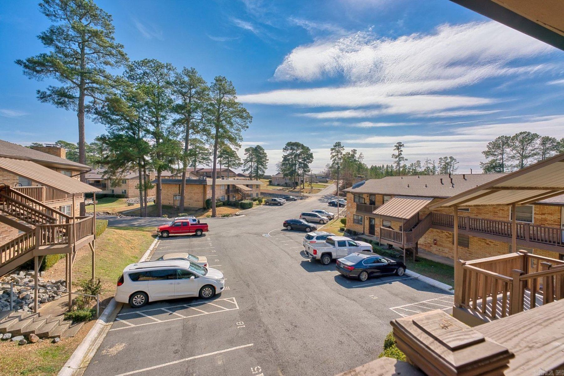 125 Carl Drive, Unit 15