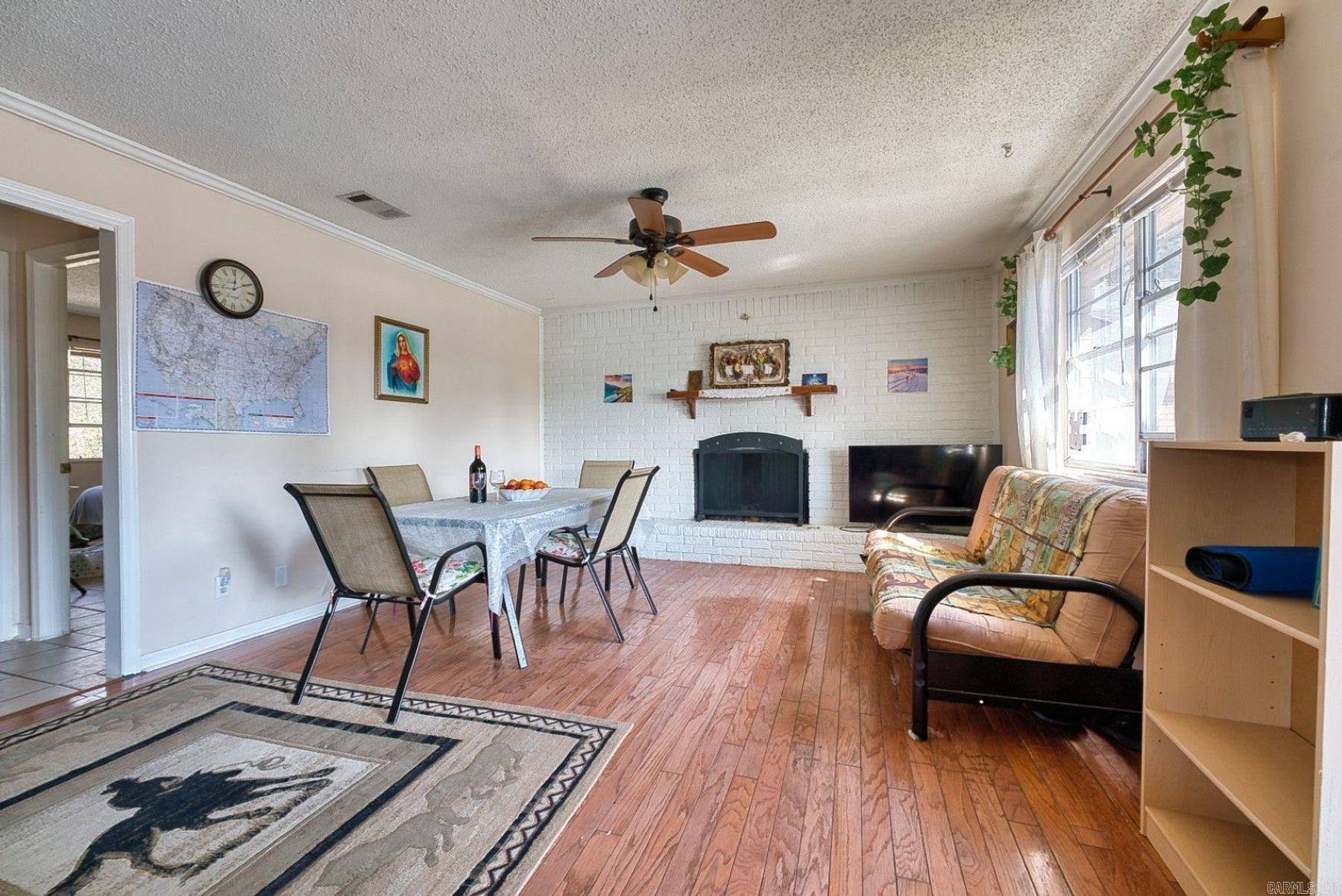 125 Carl Drive, Unit 15