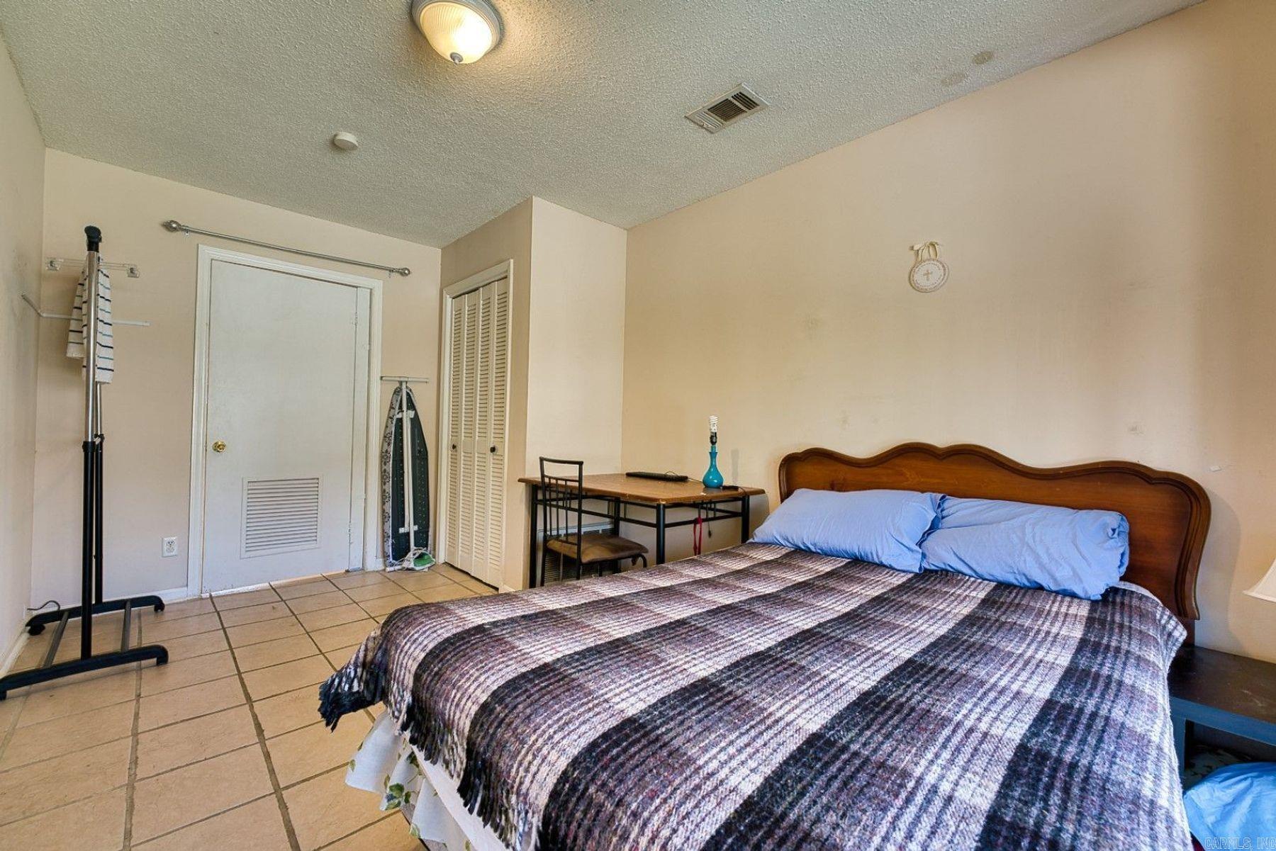 125 Carl Drive, Unit 15