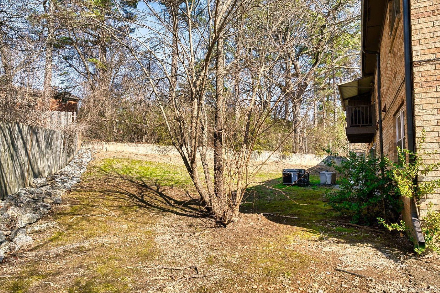 125 Carl Drive, Unit 15