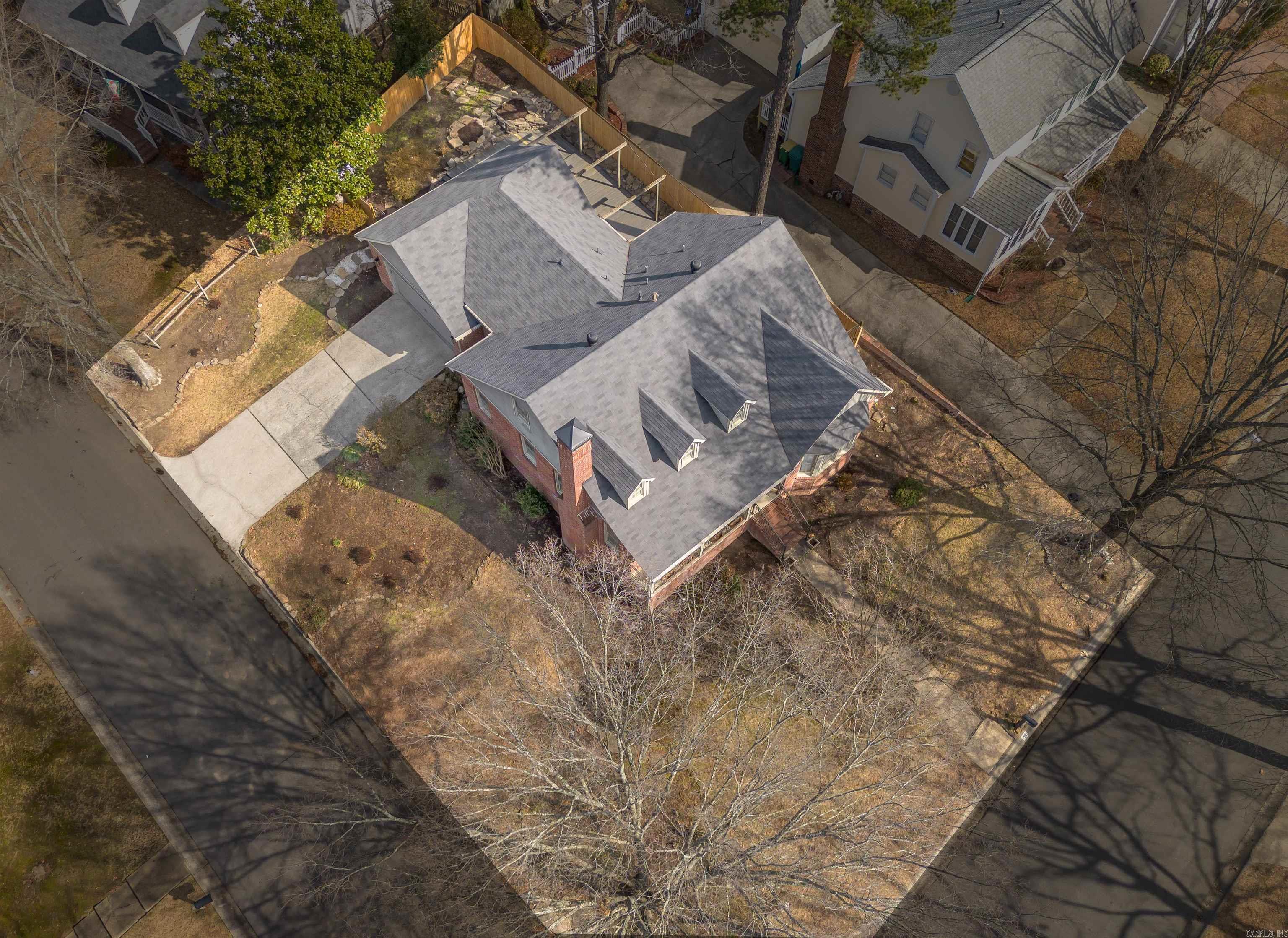 10 St. Thomas Ct.