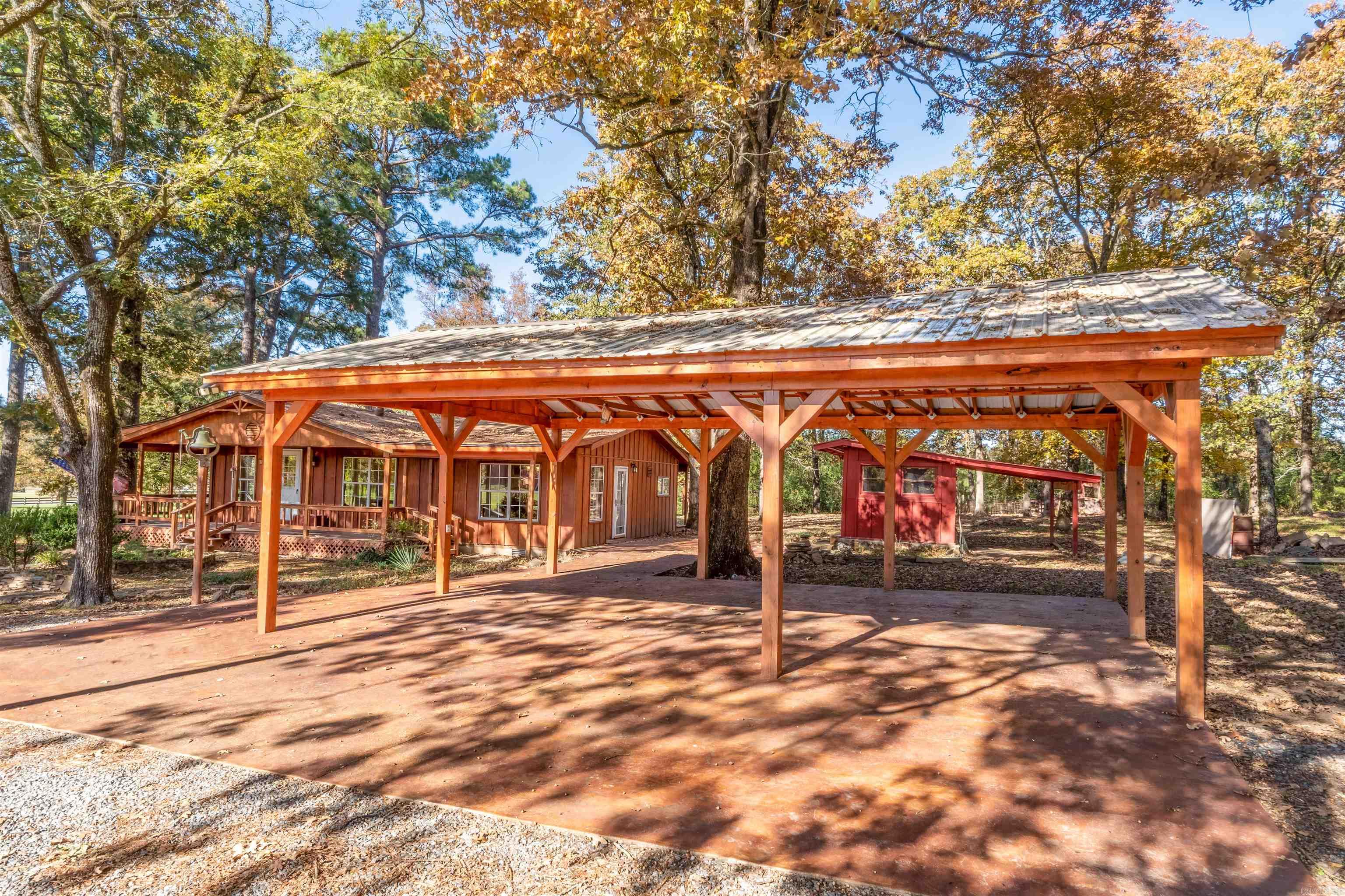 86 Arrowhead Rd.