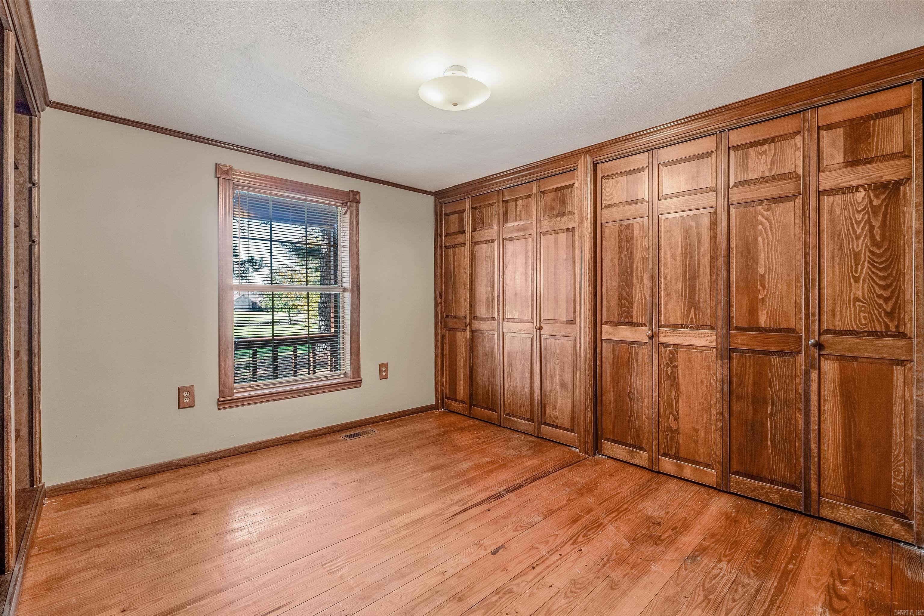 86 Arrowhead Rd.