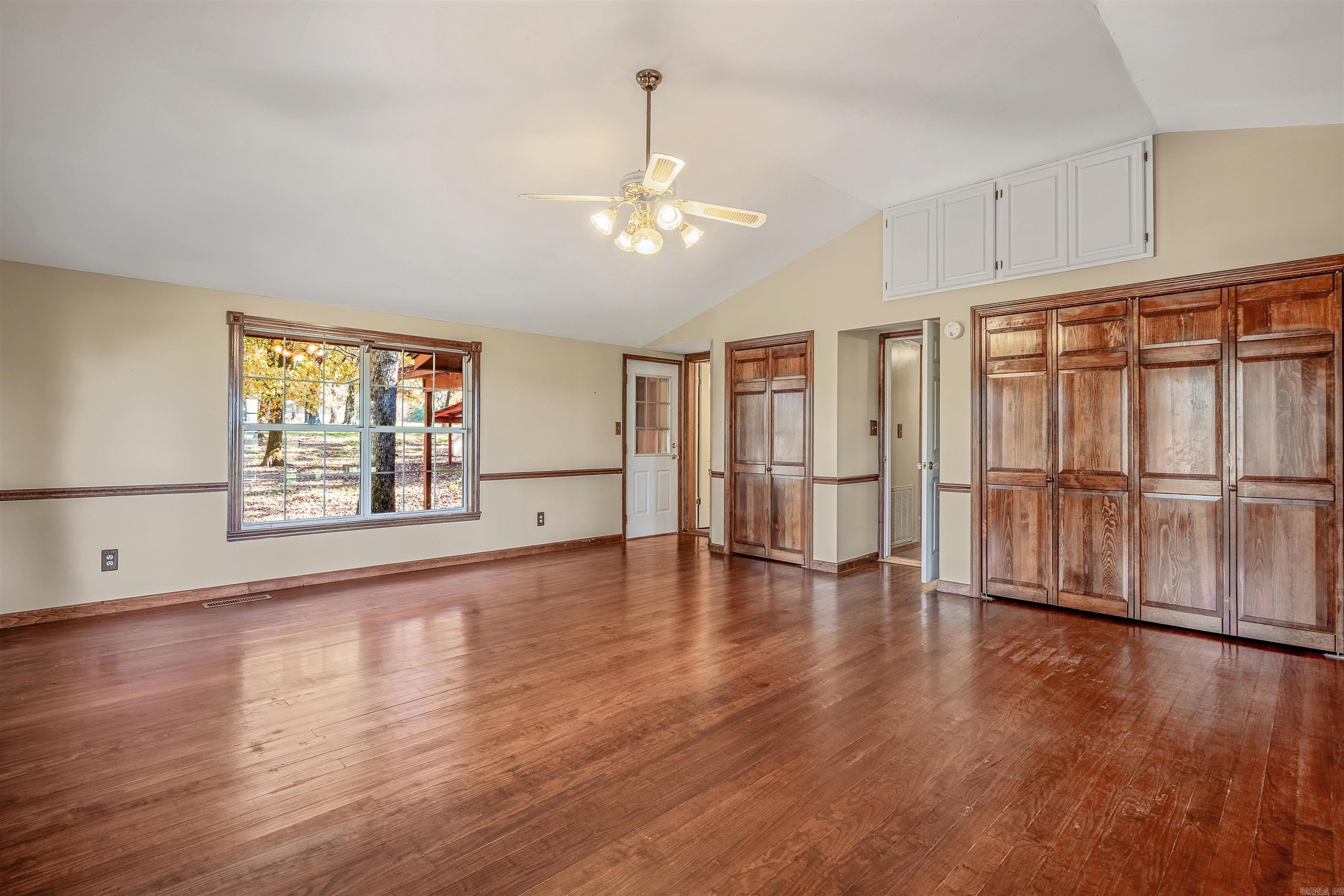 86 Arrowhead Rd.
